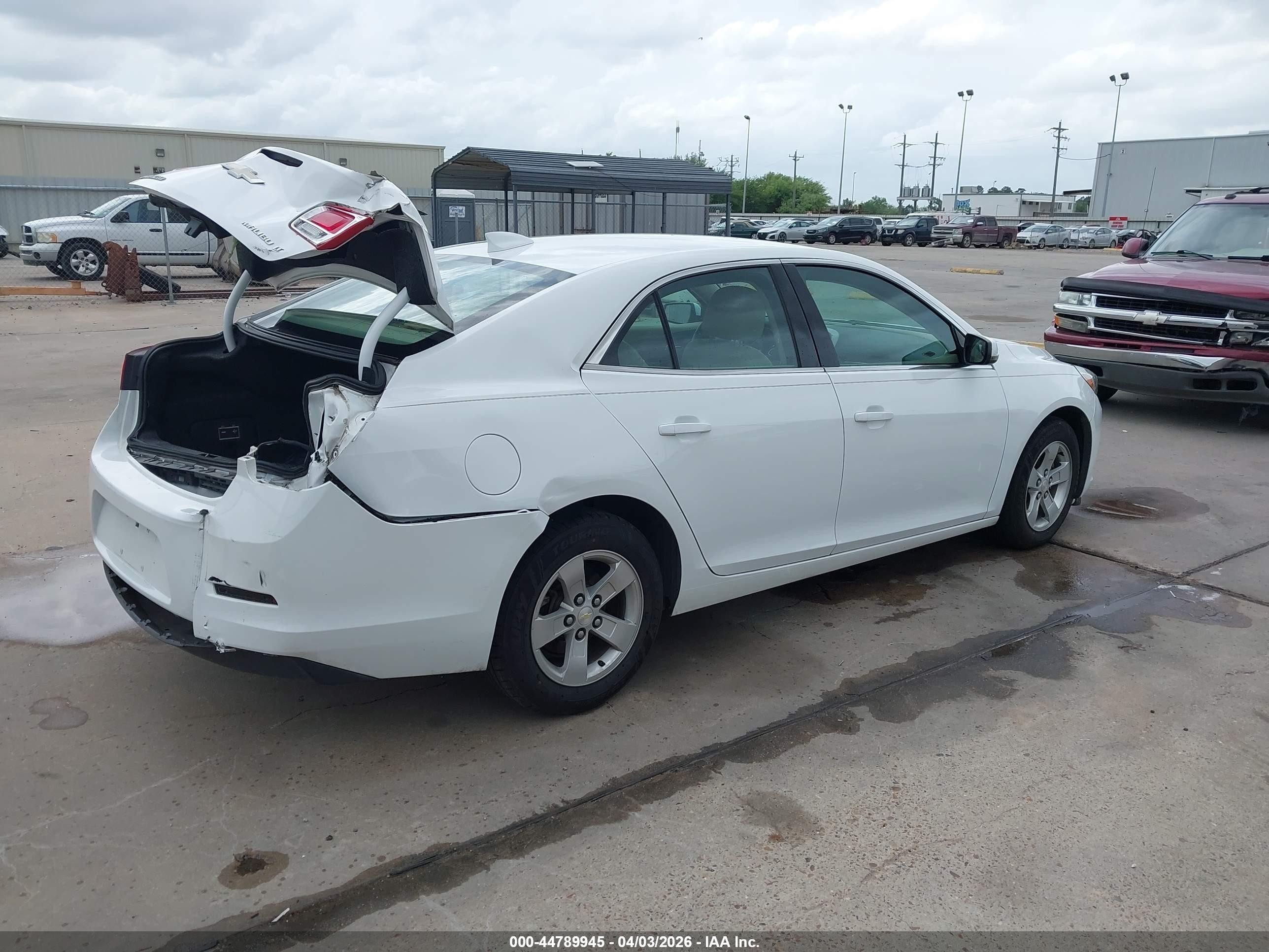 2016 Chevrolet Malibu Limited Lt Белый vin: 1G11C5SA3GF112158