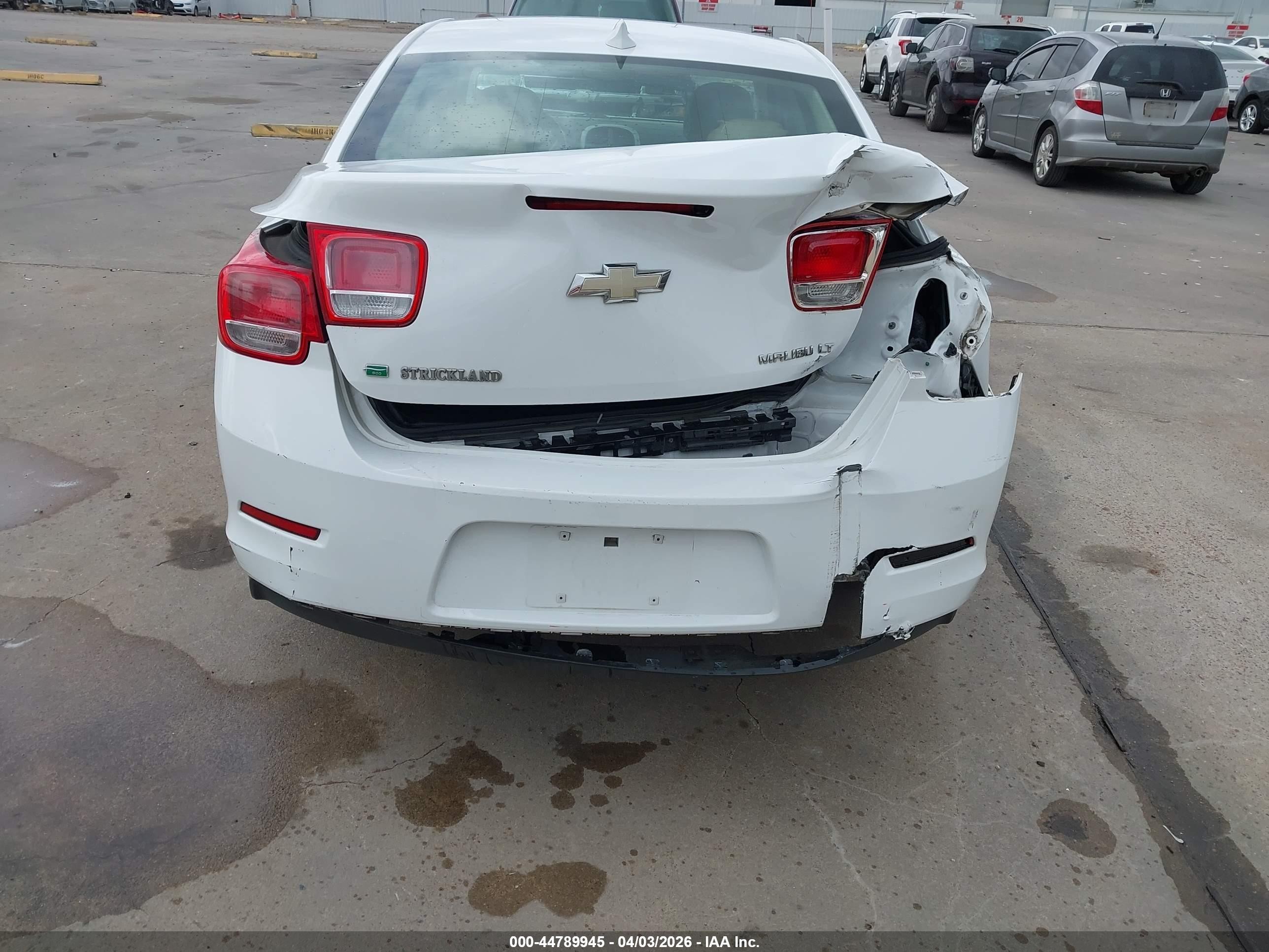2016 Chevrolet Malibu Limited Lt Белый vin: 1G11C5SA3GF112158
