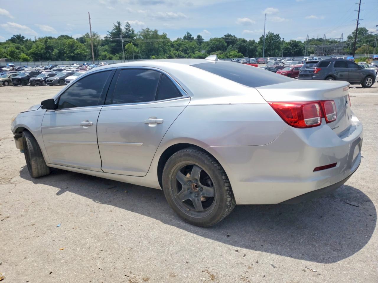 2013 Chevrolet Malibu 1lt Серебряный vin: 1G11C5SA4DU109647