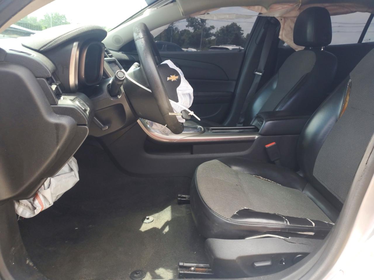 2013 Chevrolet Malibu 1lt Серебряный vin: 1G11C5SA4DU109647