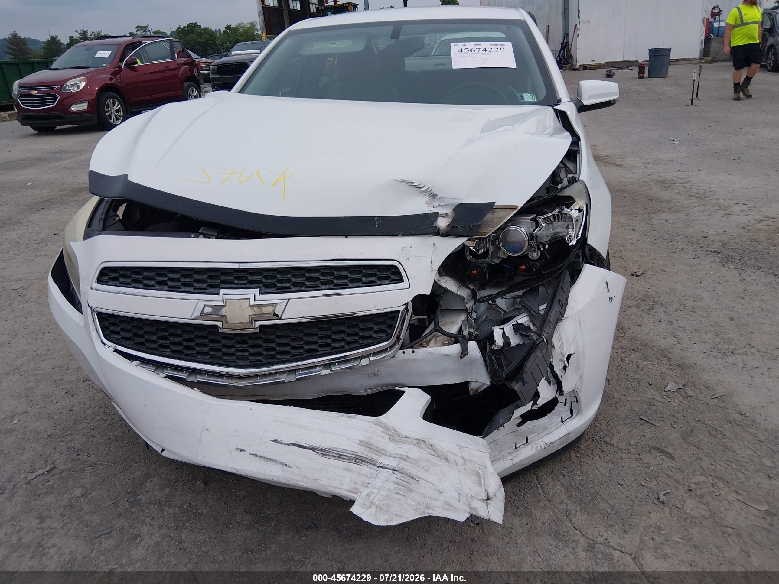2013 Chevrolet Malibu 1lt White vin: 1G11C5SA5DF200155