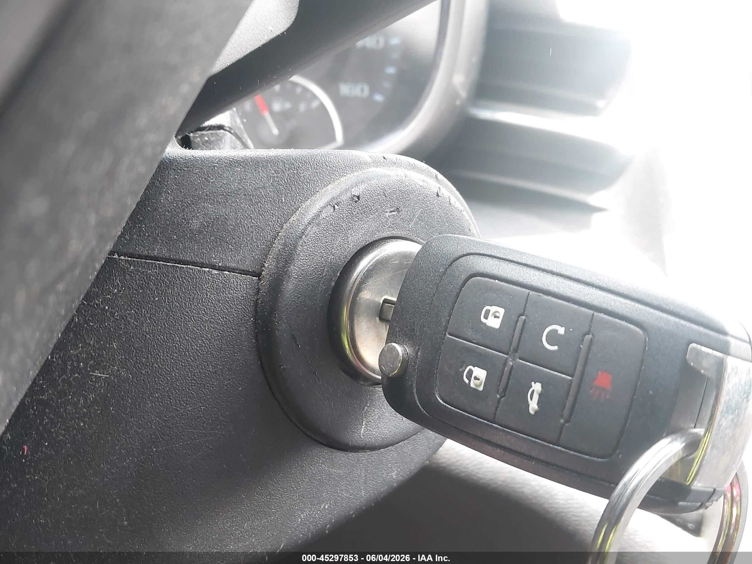 2013 Chevrolet Malibu 1lt Серый vin: 1G11C5SA5DF327827