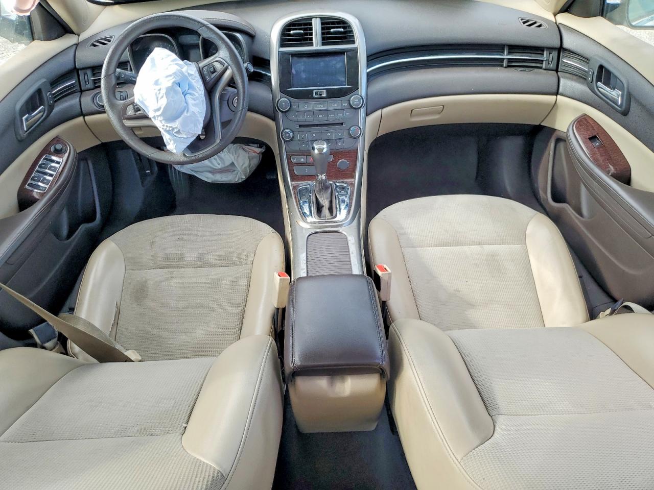 2013 Chevrolet Malibu 1lt White vin: 1G11C5SA6DF130875