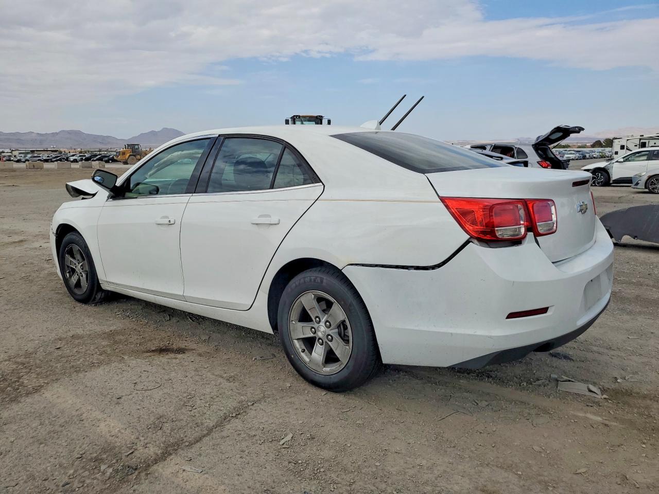 2013 Chevrolet Malibu 1lt White vin: 1G11C5SA6DF130875