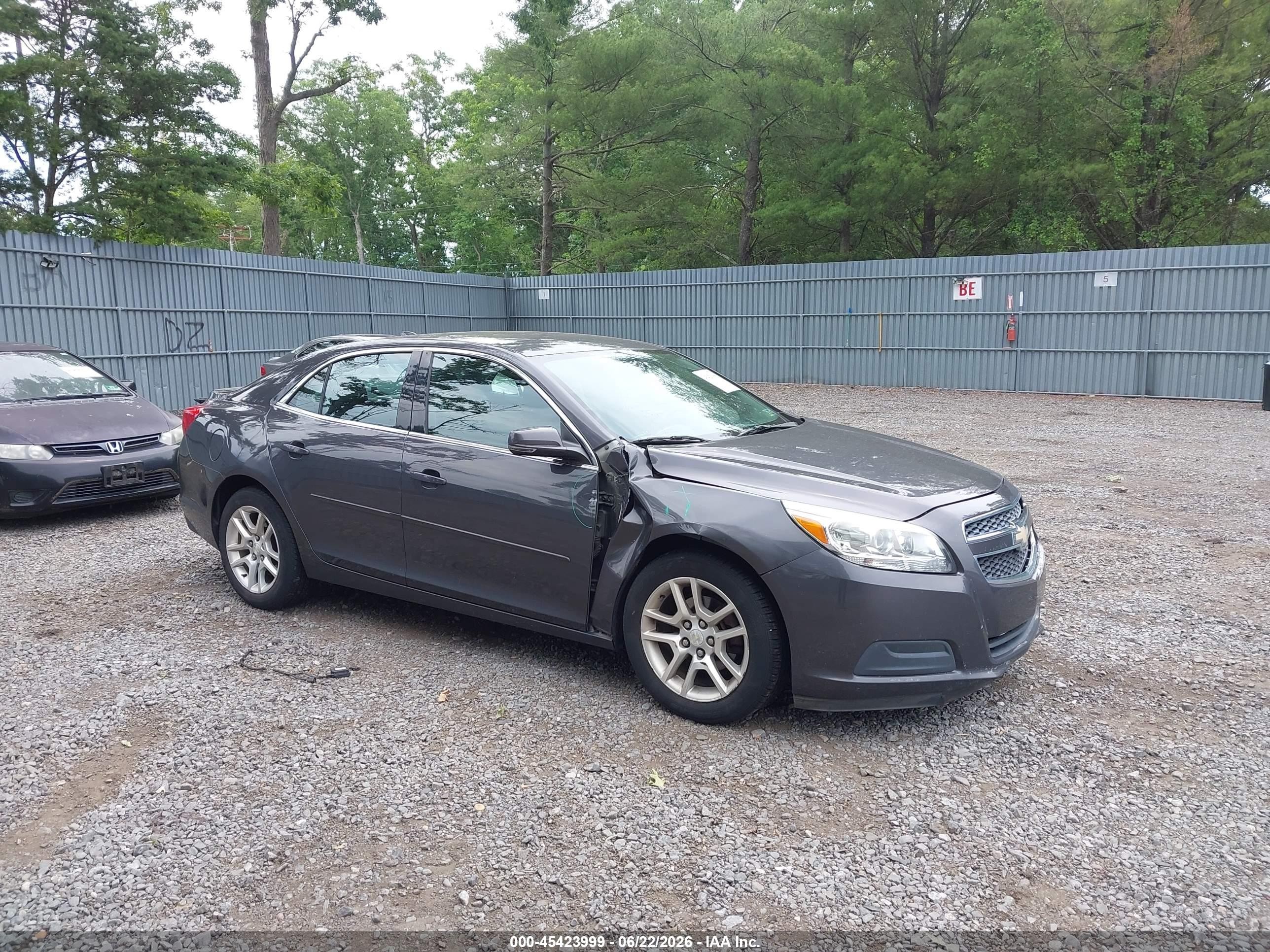2013 Chevrolet Malibu 1lt Gray vin: 1G11C5SA6DF195838