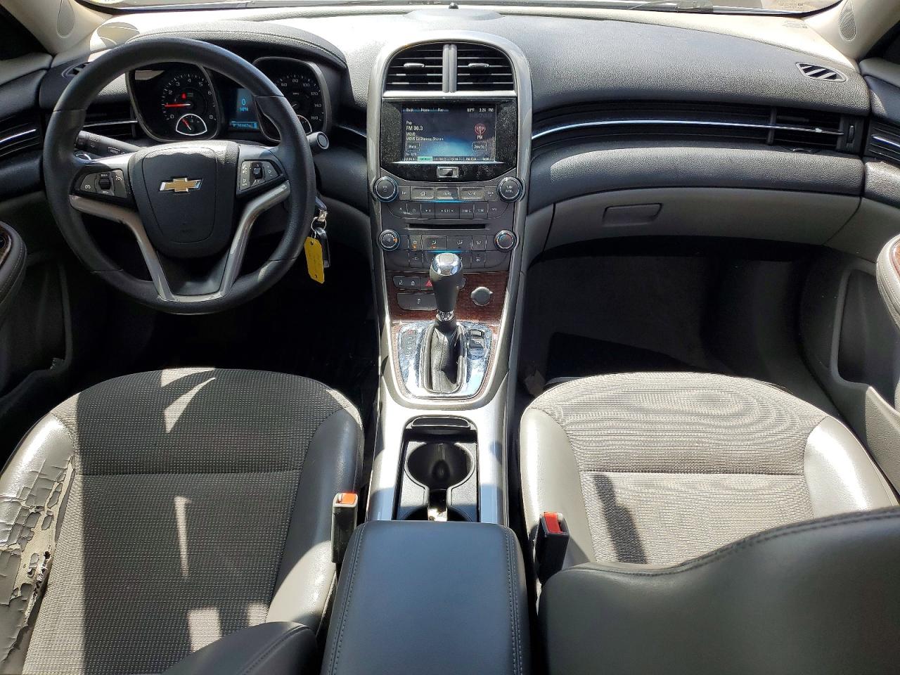 2013 Chevrolet Malibu 1lt White vin: 1G11C5SA6DF327965