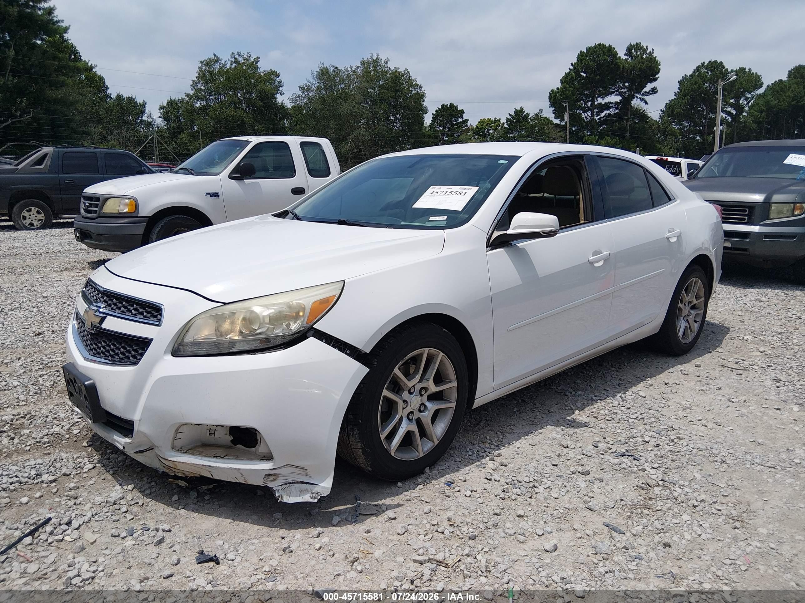 2013 Chevrolet Malibu 1lt White vin: 1G11C5SA7DF173637