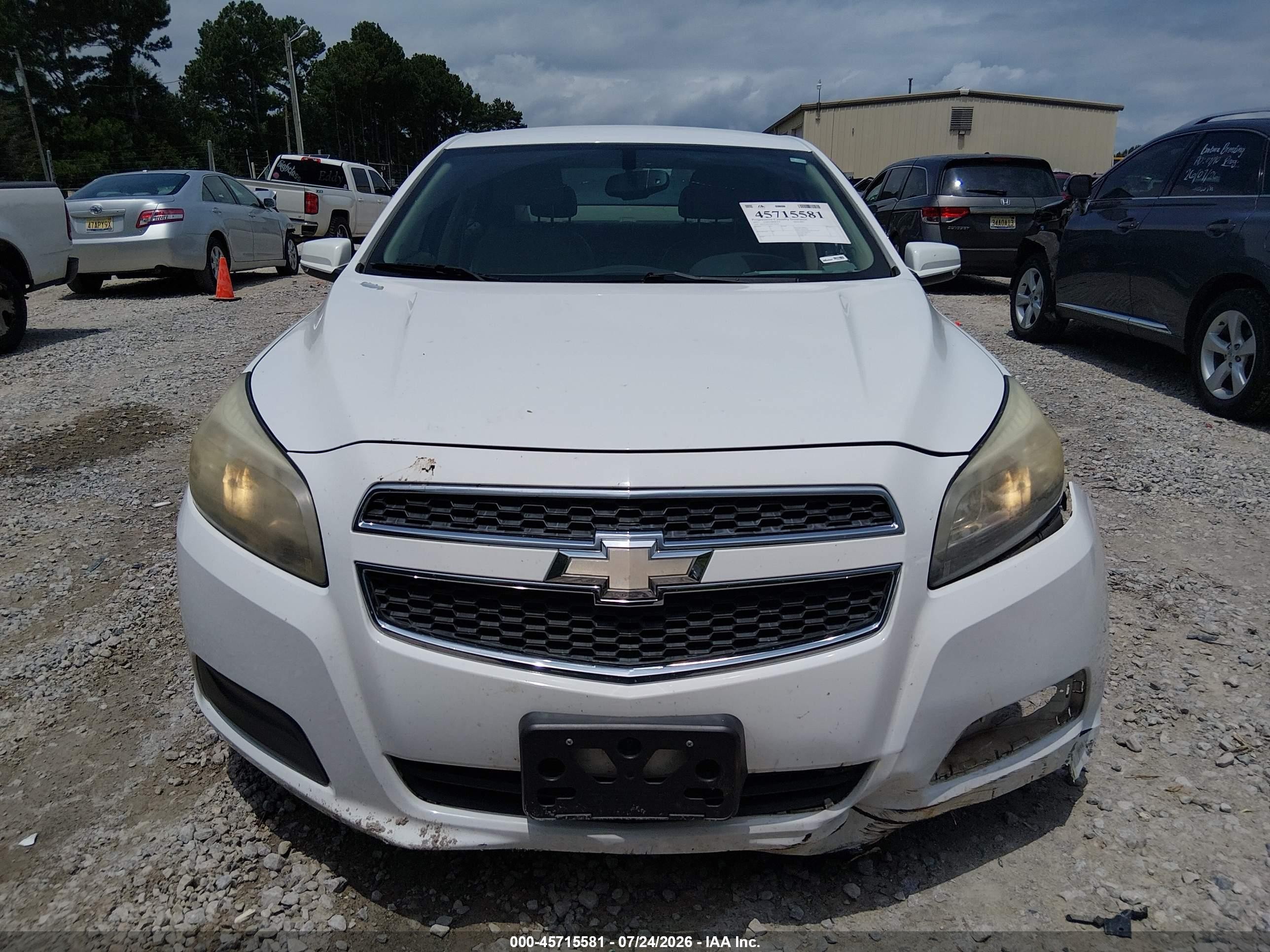 2013 Chevrolet Malibu 1lt White vin: 1G11C5SA7DF173637