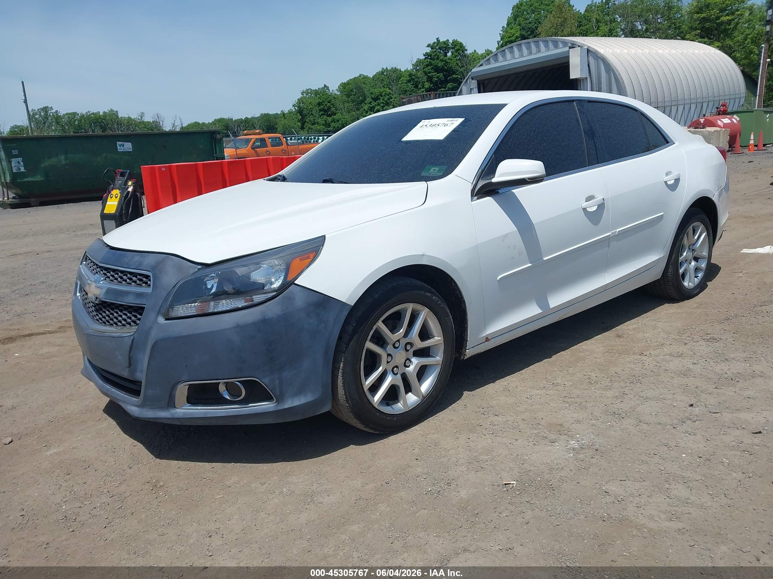 2013 Chevrolet Malibu 1lt White vin: 1G11C5SA7DF318112