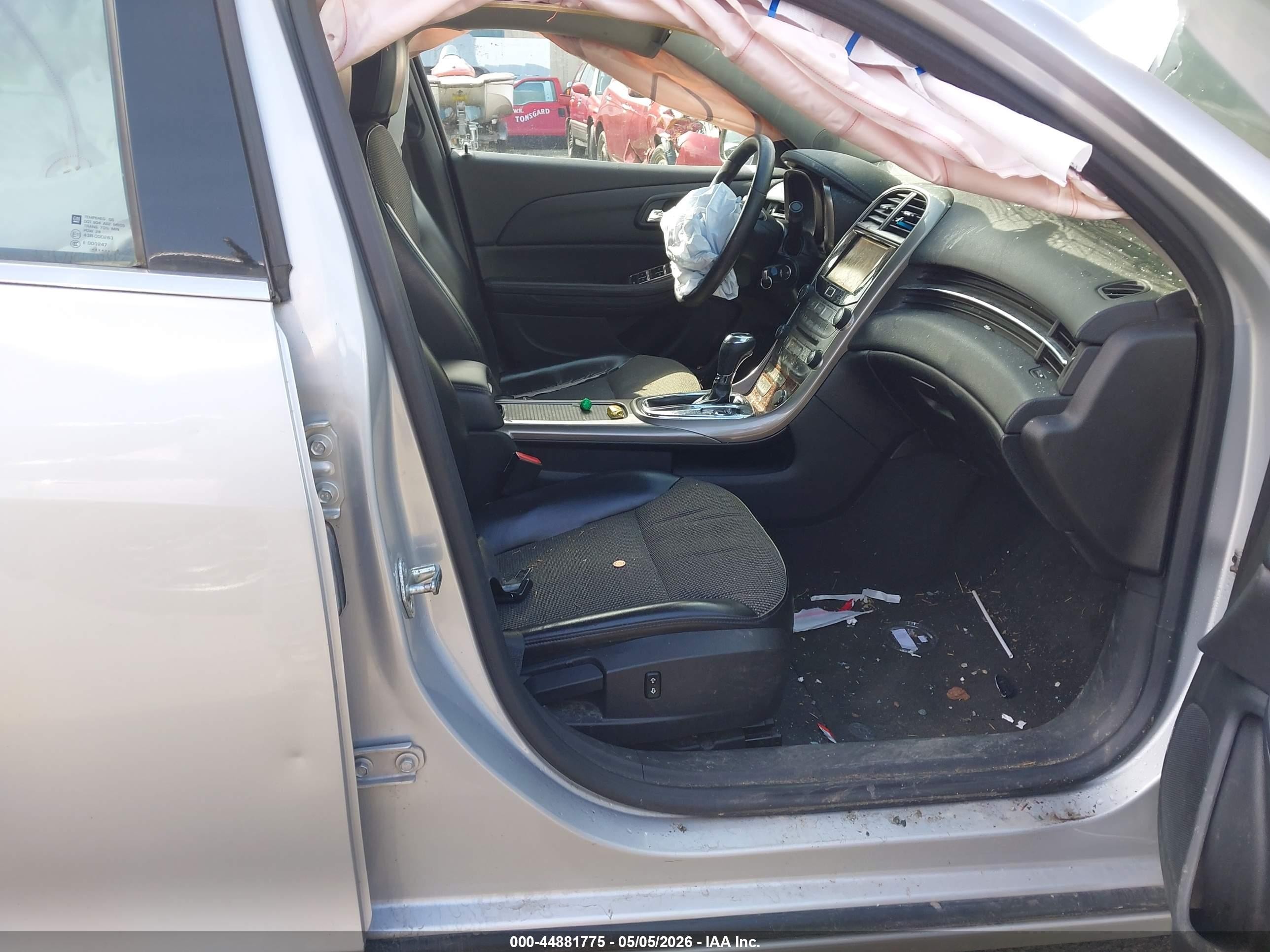 2013 Chevrolet Malibu 1lt Silver vin: 1G11C5SA8DF280227