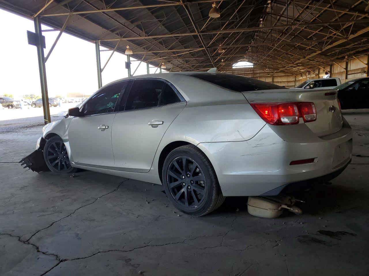 2013 Chevrolet Malibu 1lt Кремовый vin: 1G11C5SA8DF338904