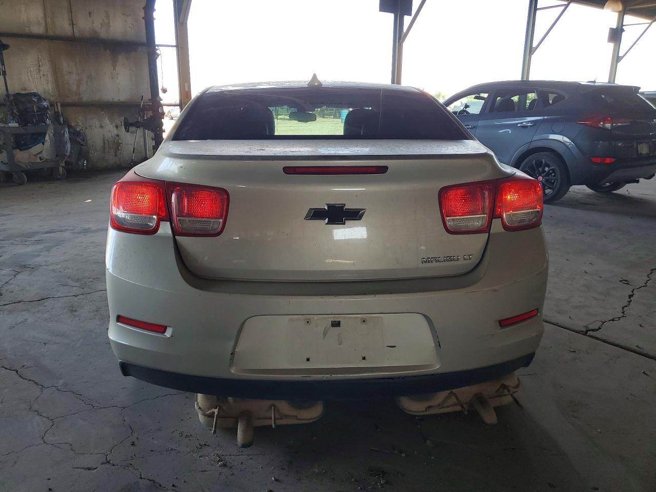 2013 Chevrolet Malibu 1lt Кремовый vin: 1G11C5SA8DF338904