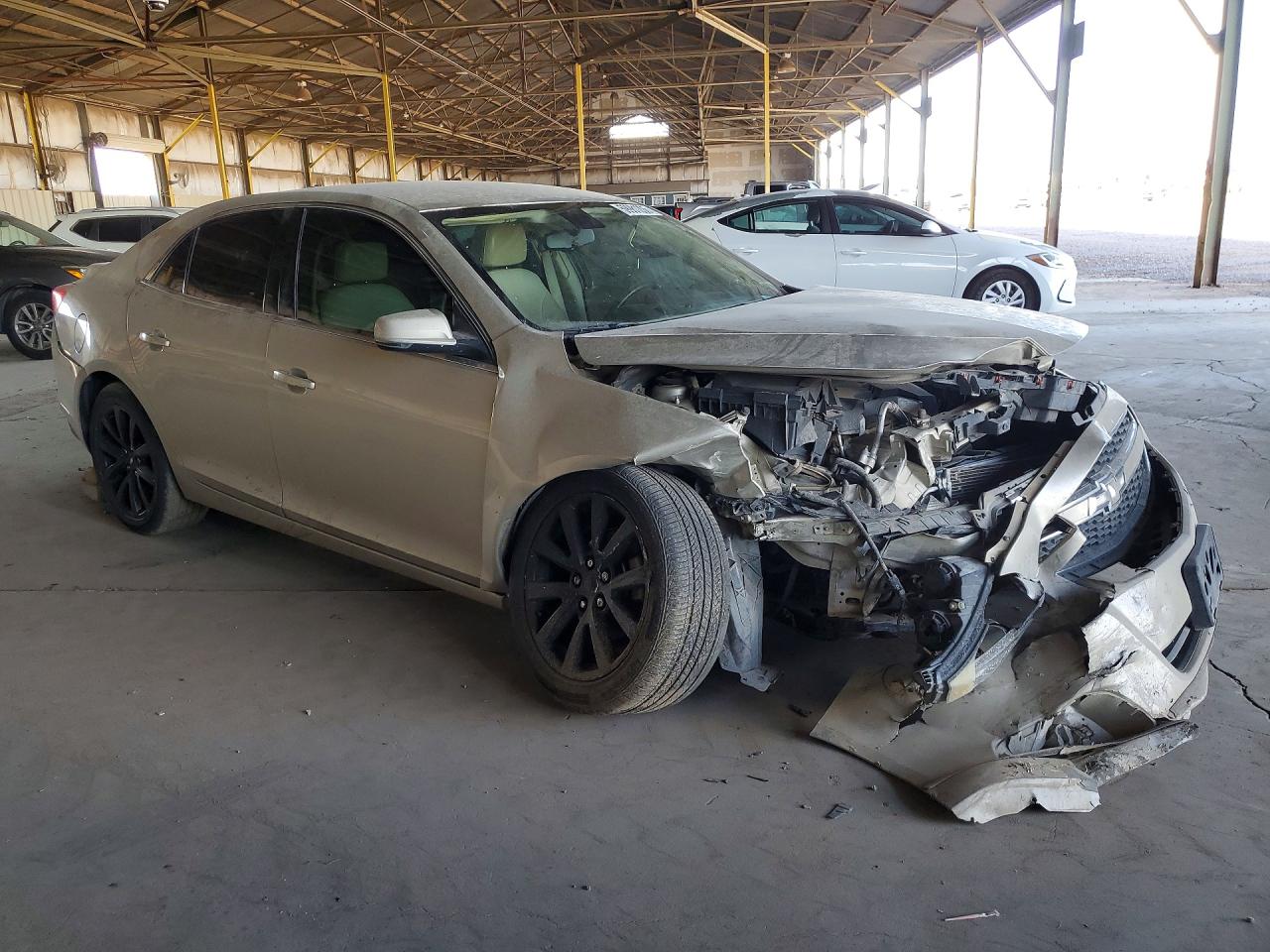 2013 Chevrolet Malibu 1lt Кремовый vin: 1G11C5SA8DF338904