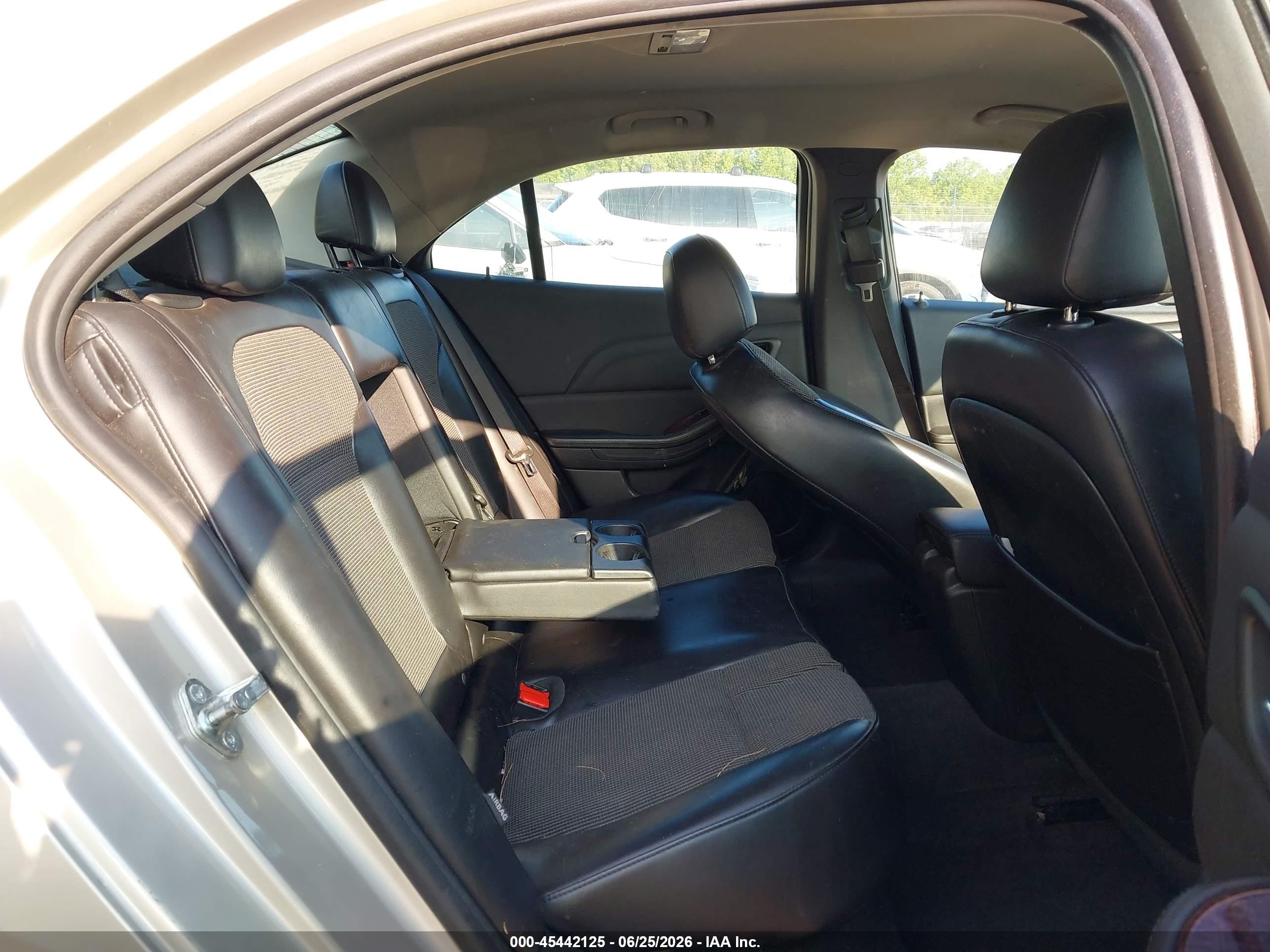 2013 Chevrolet Malibu 1lt Gold vin: 1G11C5SA8DF343553