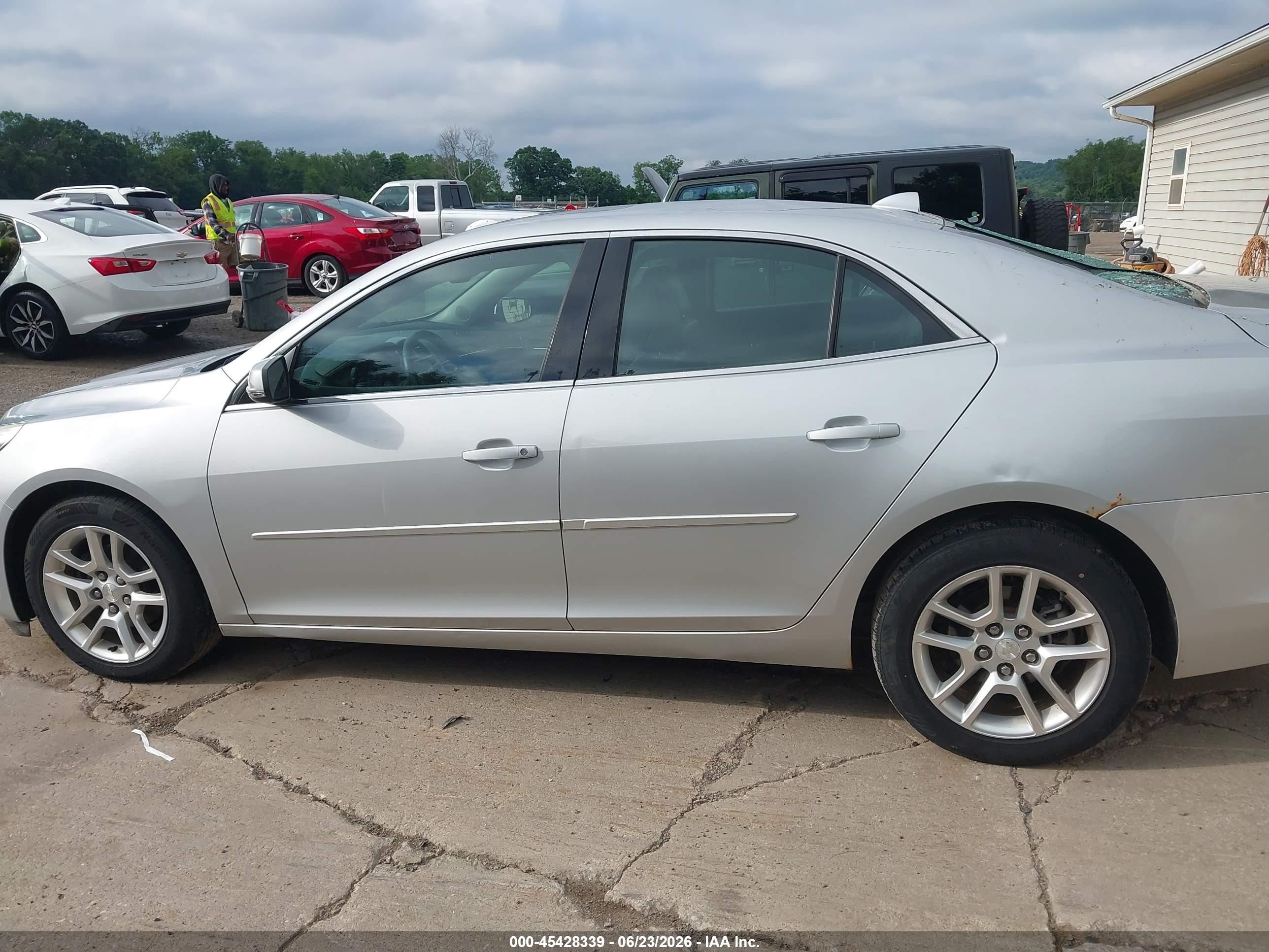 2013 Chevrolet Malibu 1lt Silver vin: 1G11C5SA8DF355010