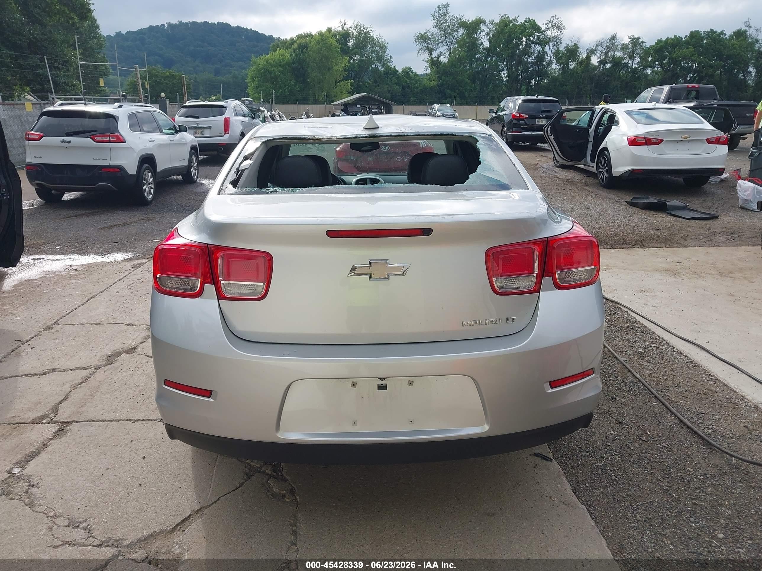 2013 Chevrolet Malibu 1lt Silver vin: 1G11C5SA8DF355010