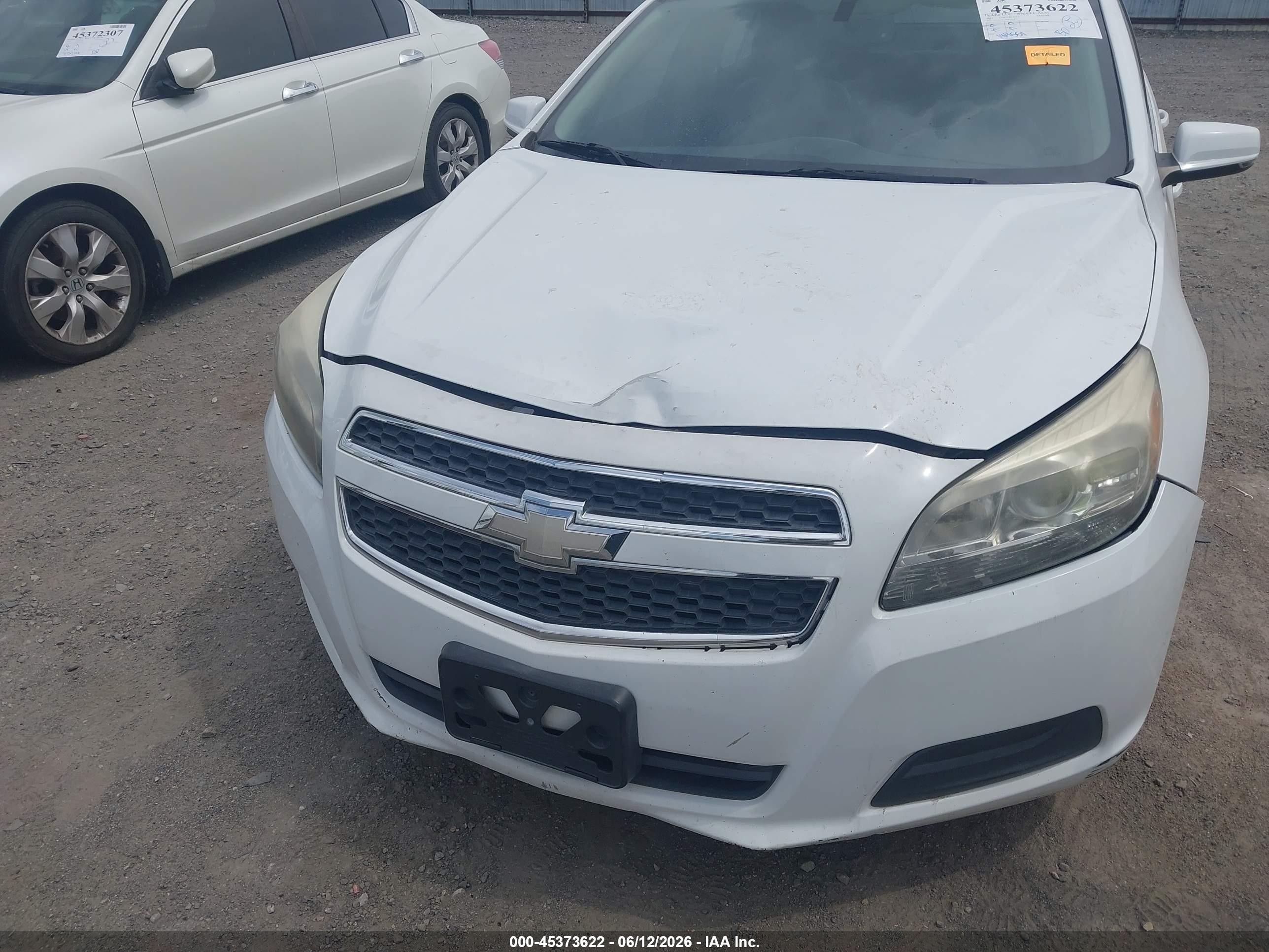 2013 Chevrolet Malibu 1lt White vin: 1G11C5SA9DF142812