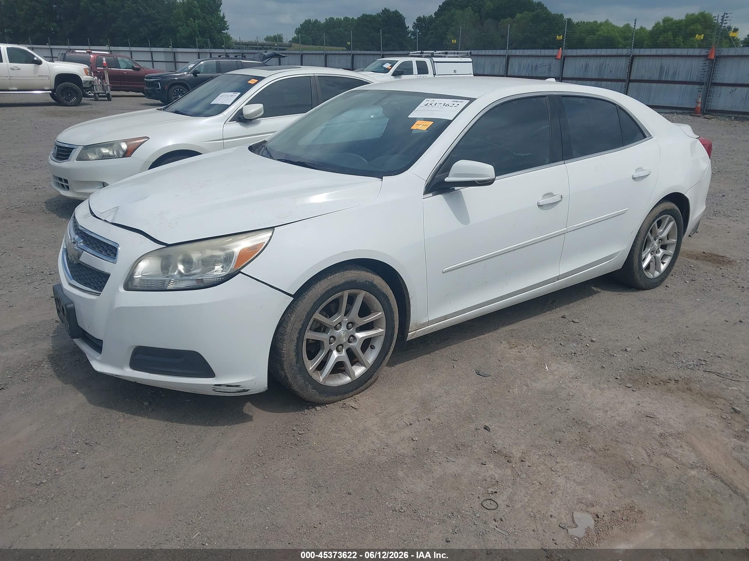 2013 Chevrolet Malibu 1lt White vin: 1G11C5SA9DF142812