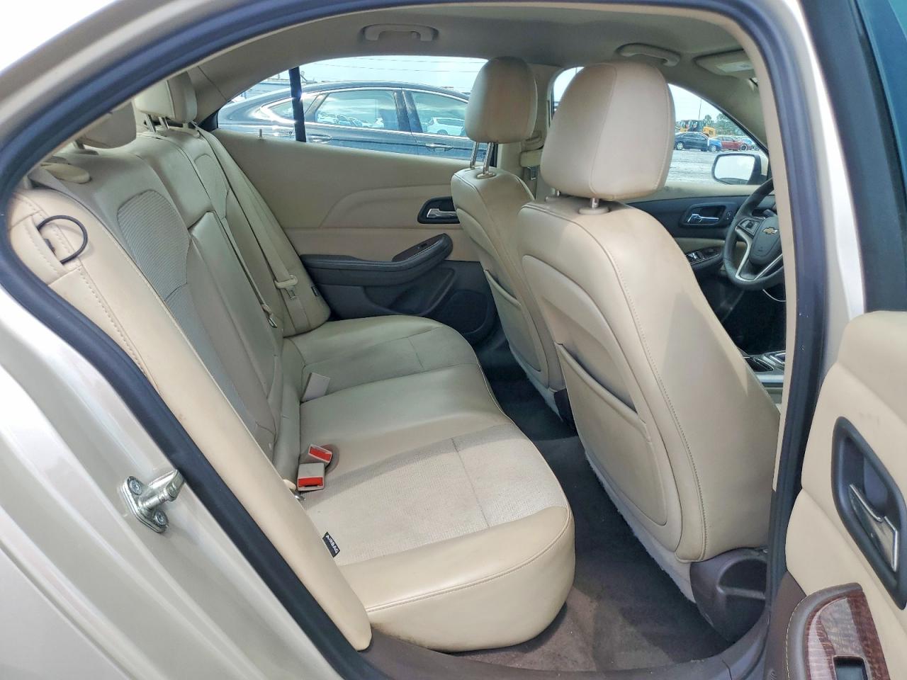 2013 Chevrolet Malibu 1lt Tan vin: 1G11C5SA9DF259015