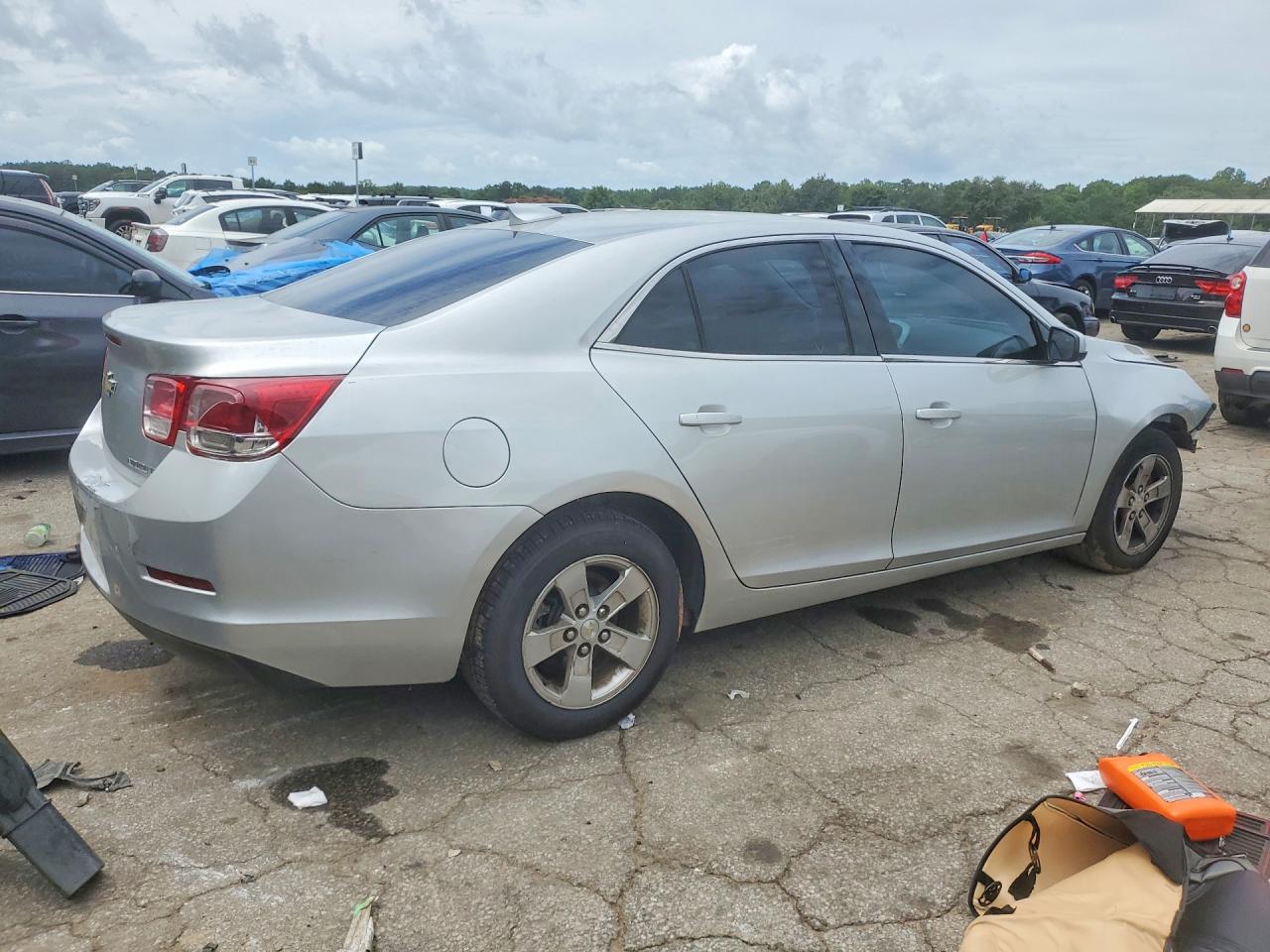 2016 Chevrolet Malibu Limited Silver vin: 1G11C5SA9GF157623
