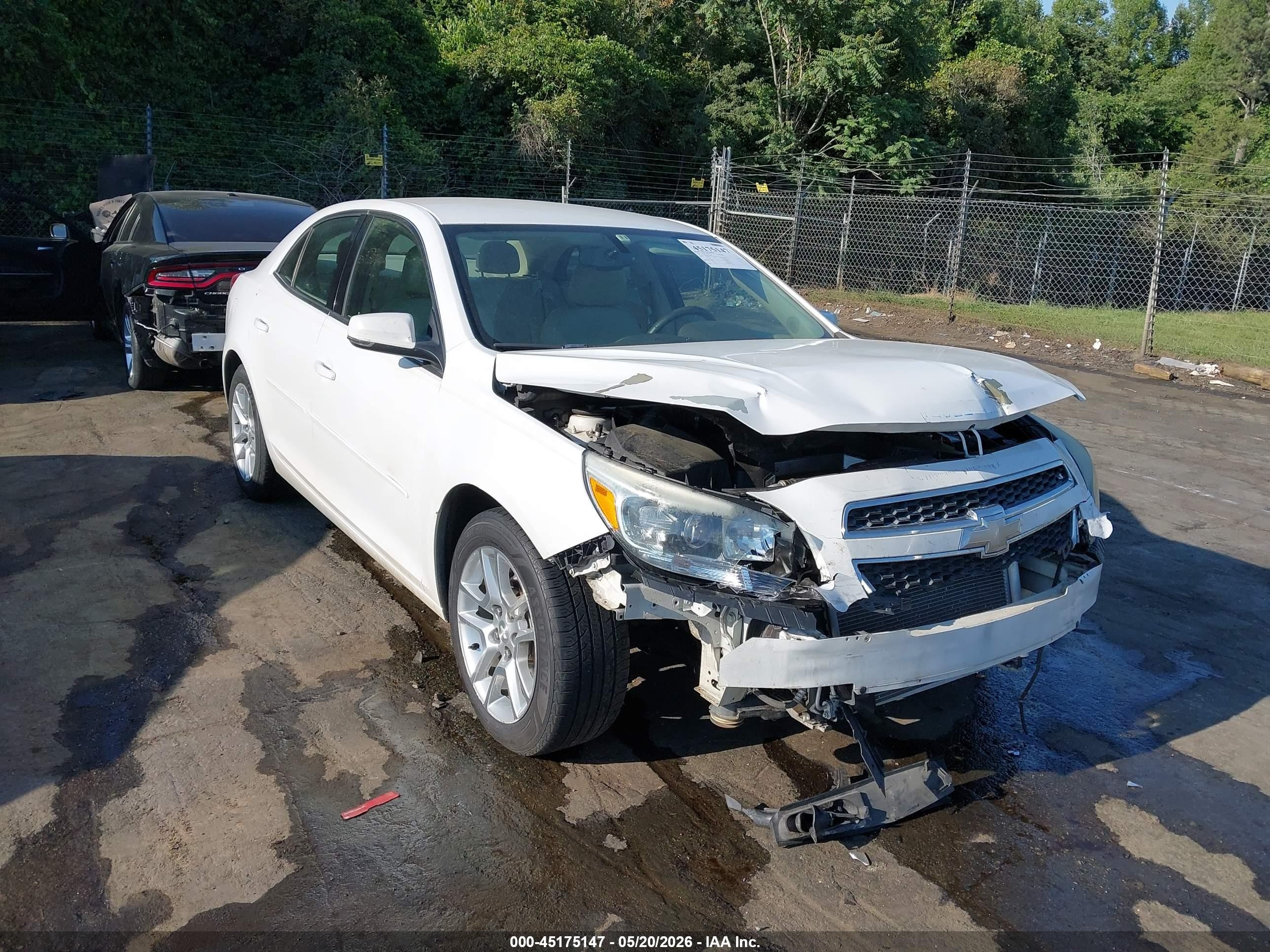 2013 Chevrolet Malibu 1lt White vin: 1G11C5SAXDF139448