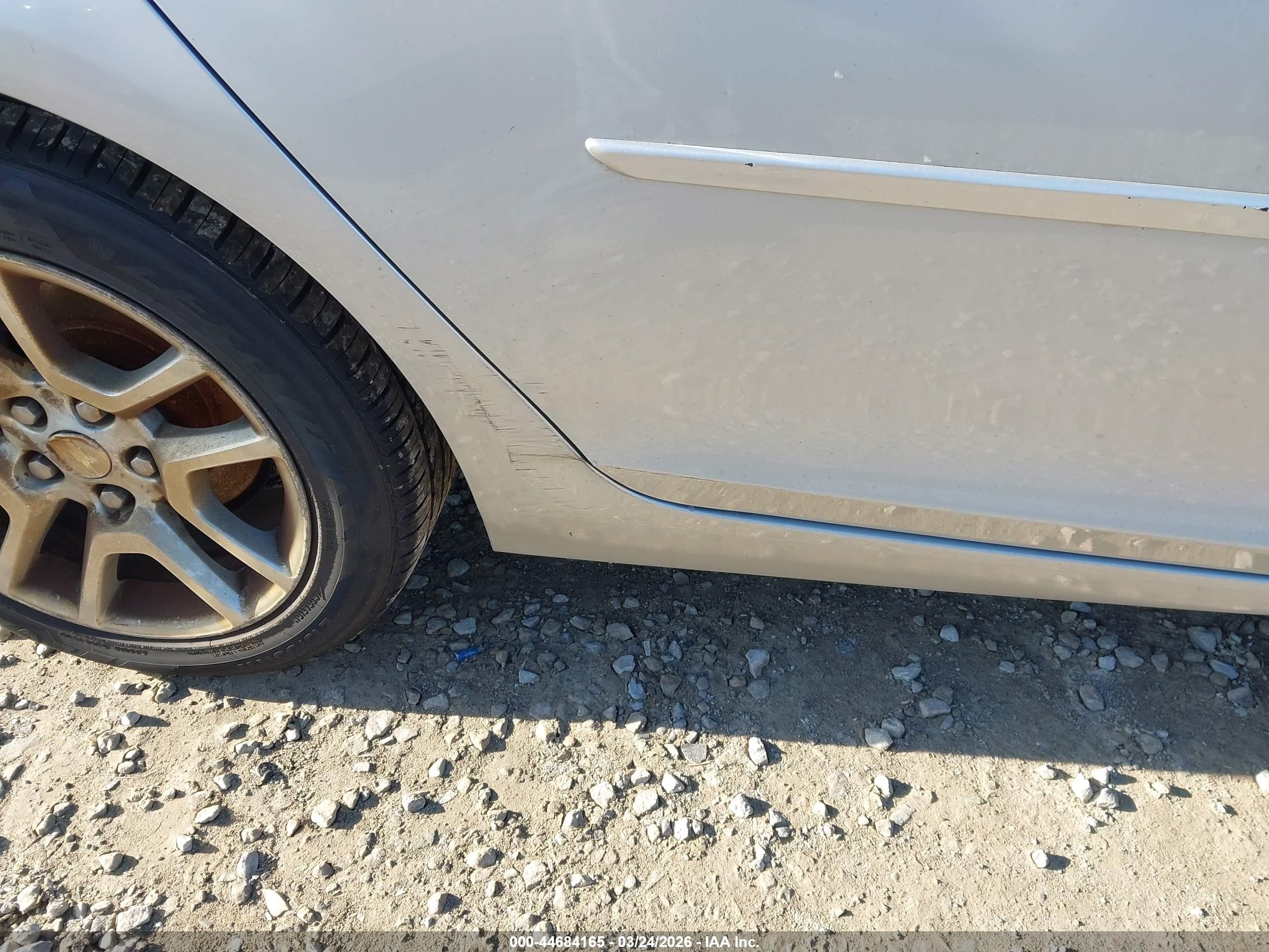 2013 Chevrolet Malibu 1lt Серебряный vin: 1G11C5SAXDF200006