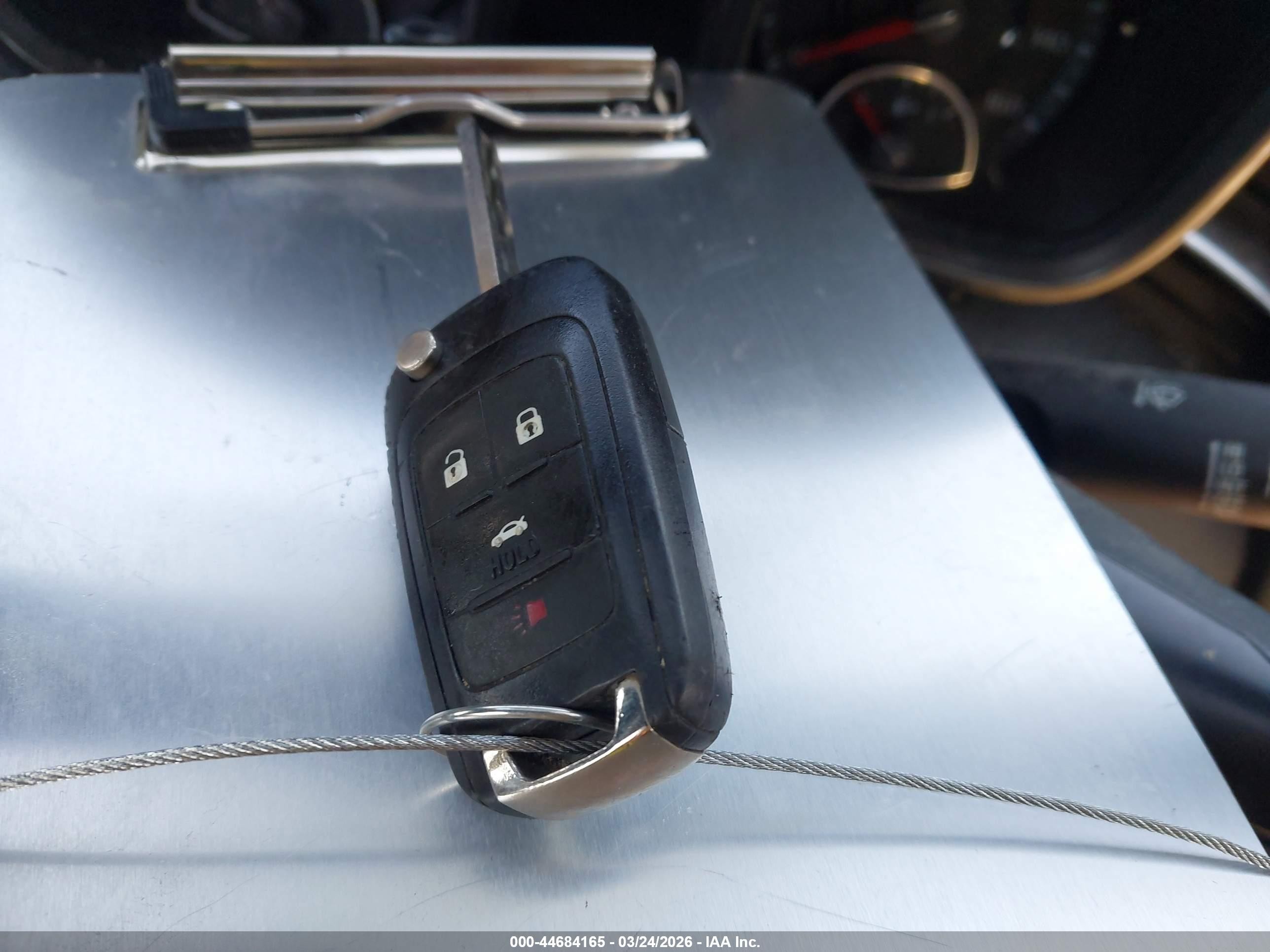 2013 Chevrolet Malibu 1lt Серебряный vin: 1G11C5SAXDF200006