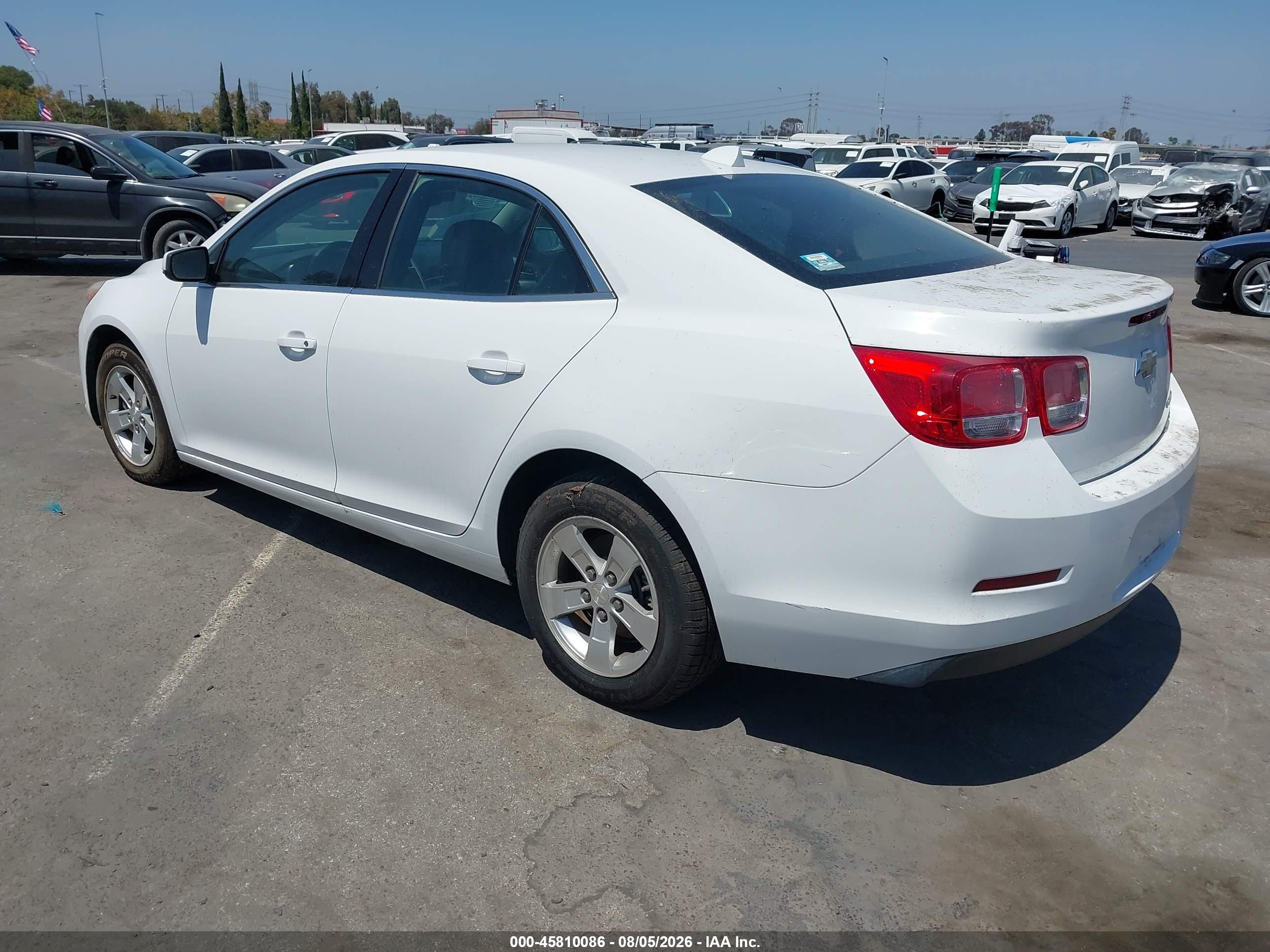 2013 Chevrolet Malibu 1lt White vin: 1G11C5SAXDF243325