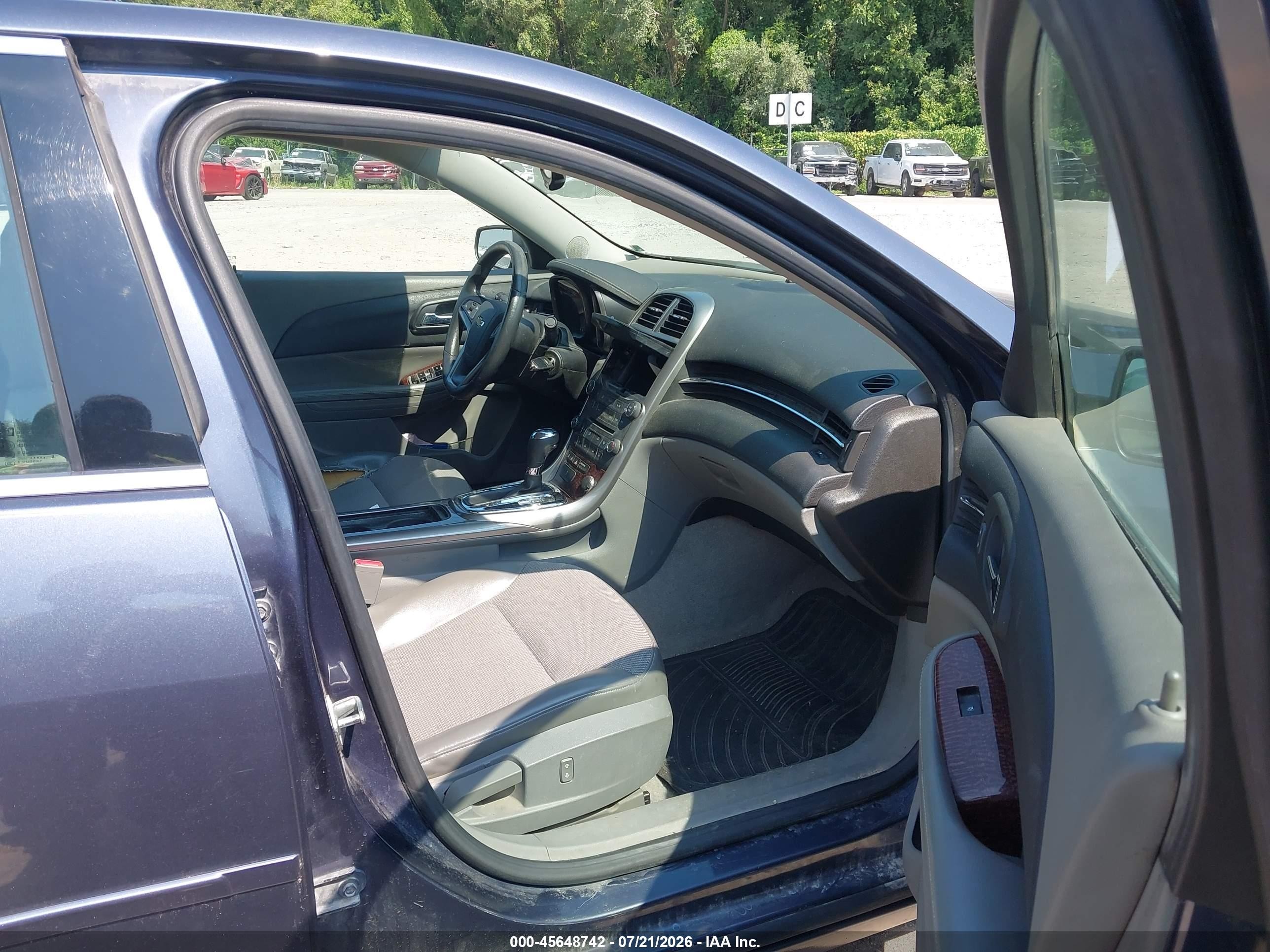 2013 Chevrolet Malibu 1lt Light Blue vin: 1G11C5SAXDF274333