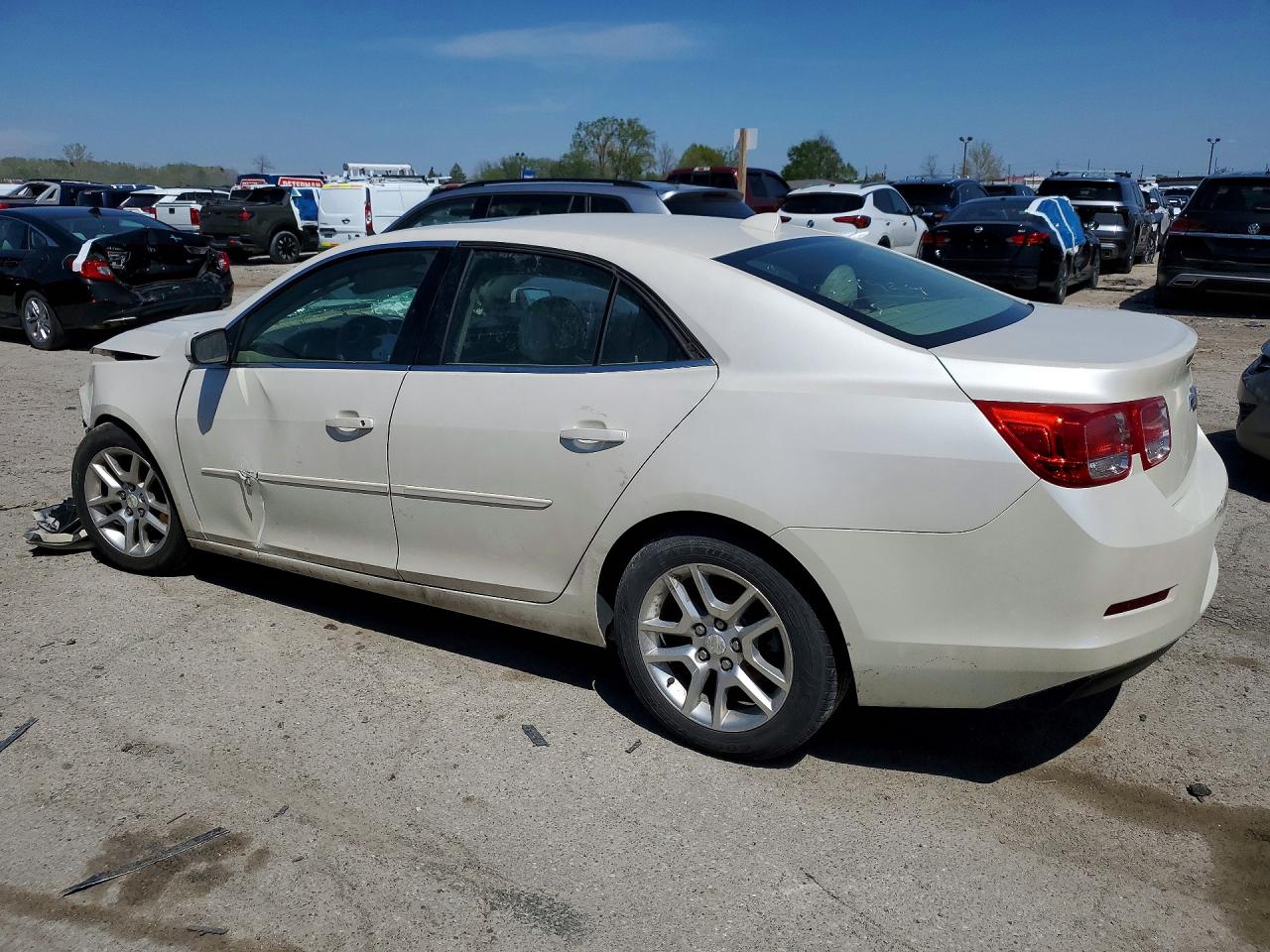 2013 Chevrolet Malibu 1lt Cream vin: 1G11C5SAXDF357924