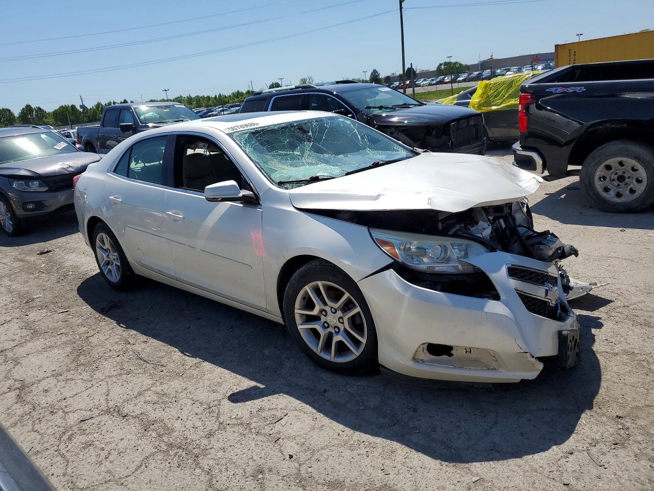 2013 Chevrolet Malibu 1lt Cream vin: 1G11C5SAXDF357924