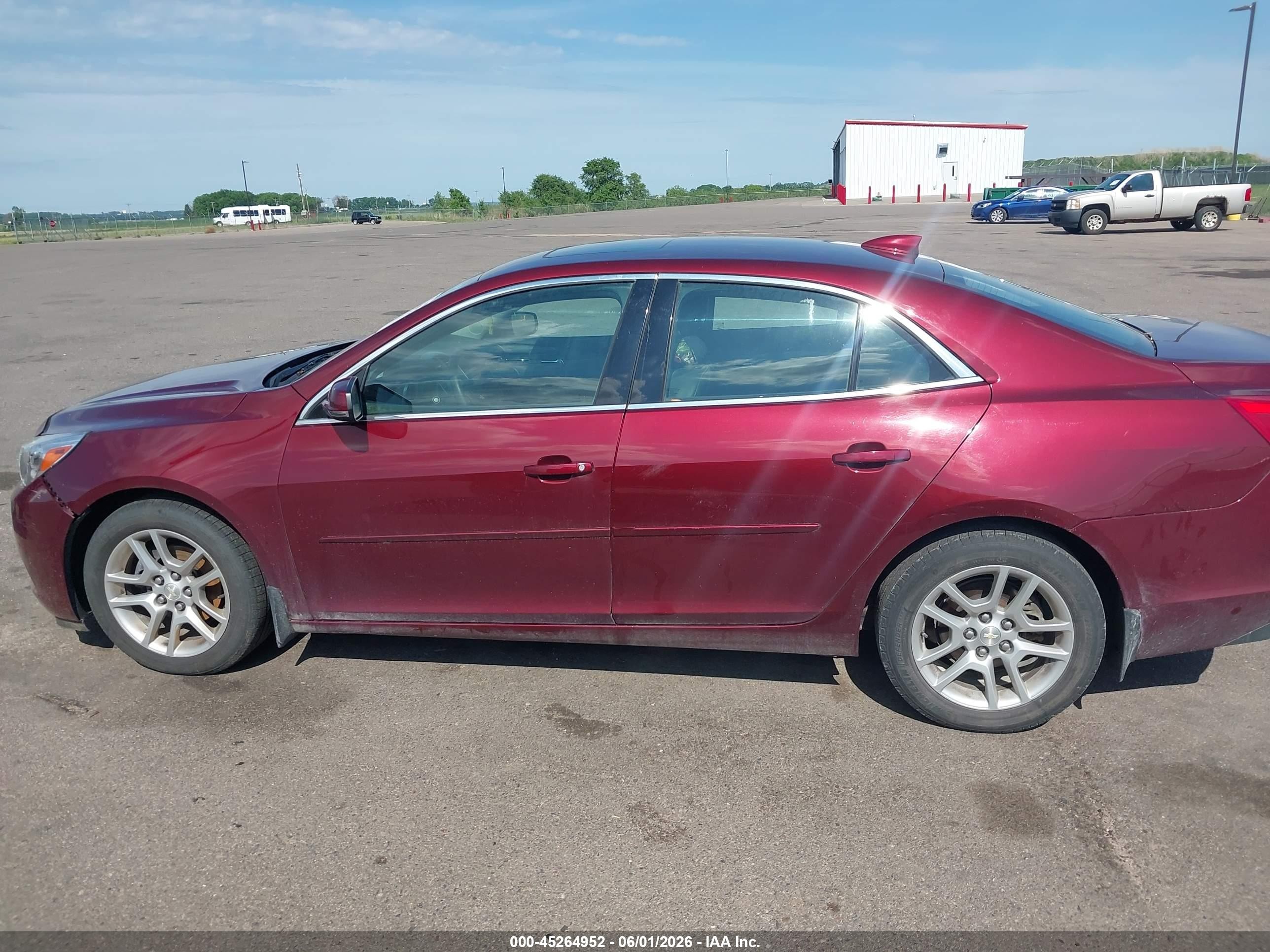 2016 Chevrolet Malibu Limited Lt Темно-бордовый vin: 1G11C5SAXGF117325