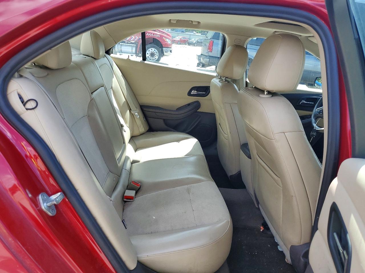2014 Chevrolet Malibu 1lt Red vin: 1G11C5SL0EF141471