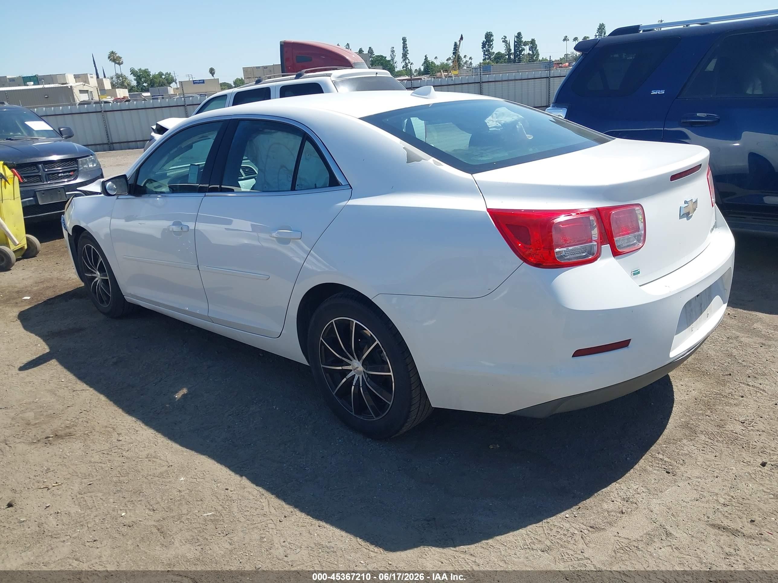 2014 Chevrolet Malibu 1lt White vin: 1G11C5SL0EF243286