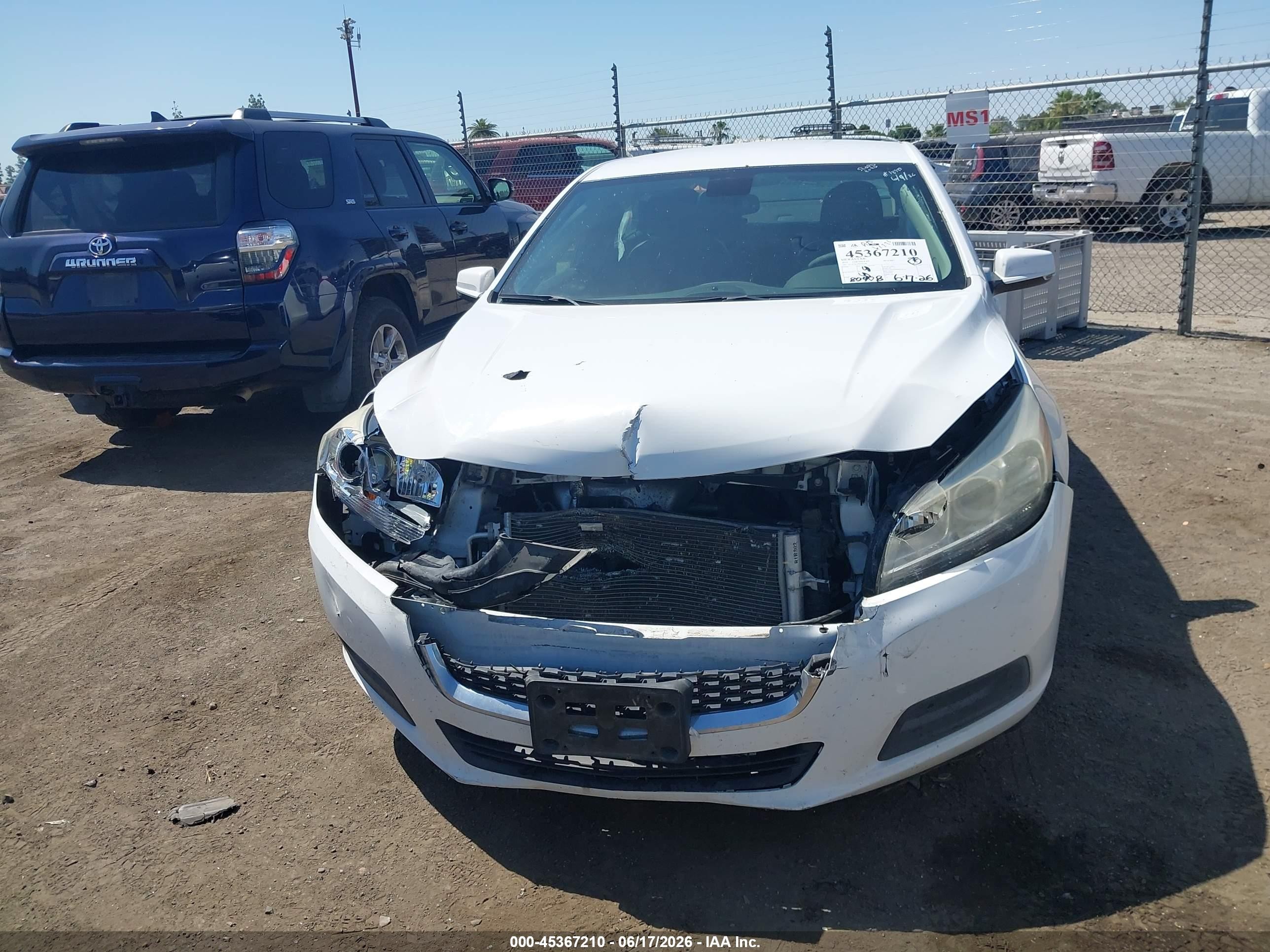 2014 Chevrolet Malibu 1lt White vin: 1G11C5SL0EF243286