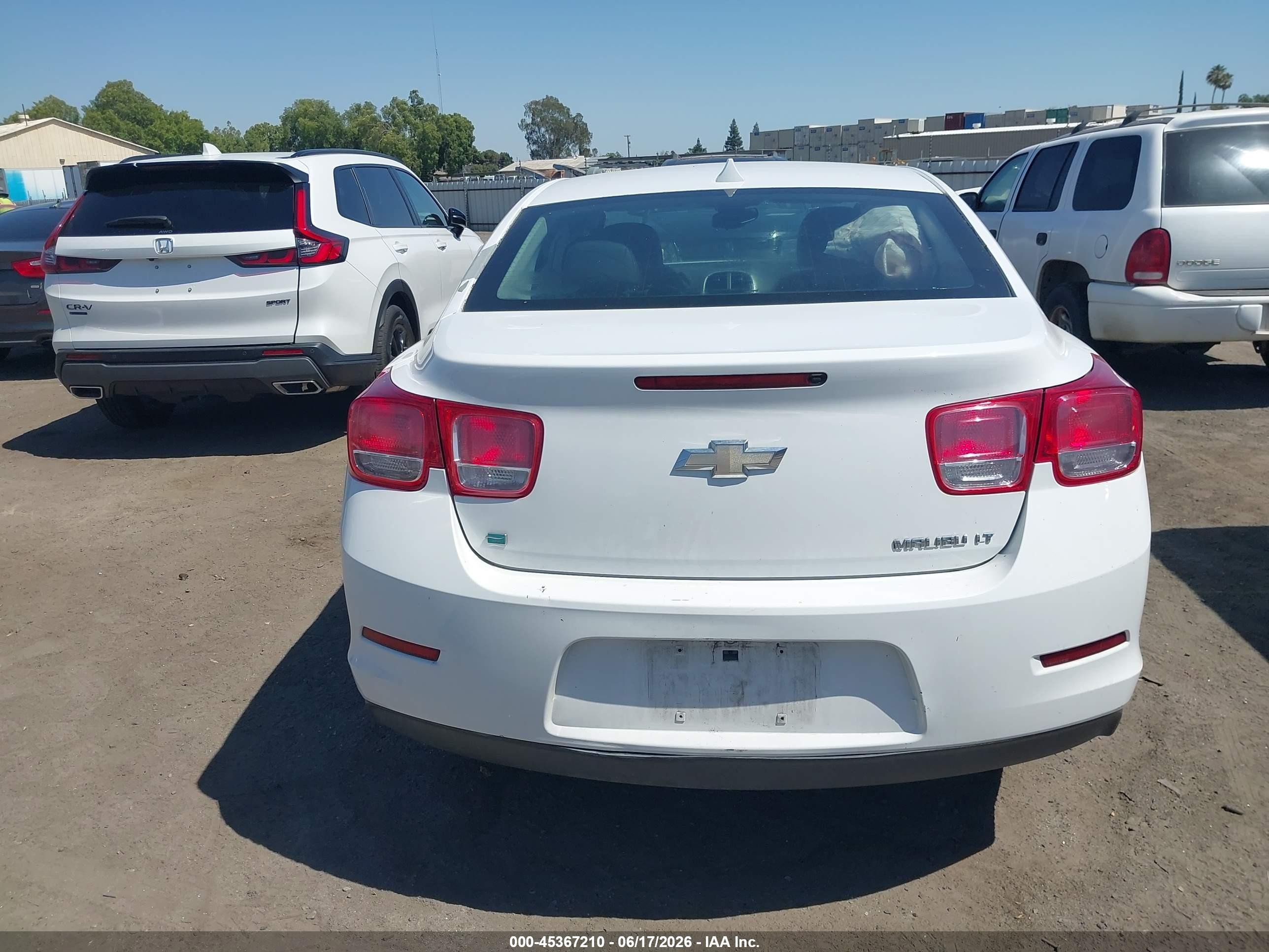 2014 Chevrolet Malibu 1lt White vin: 1G11C5SL0EF243286