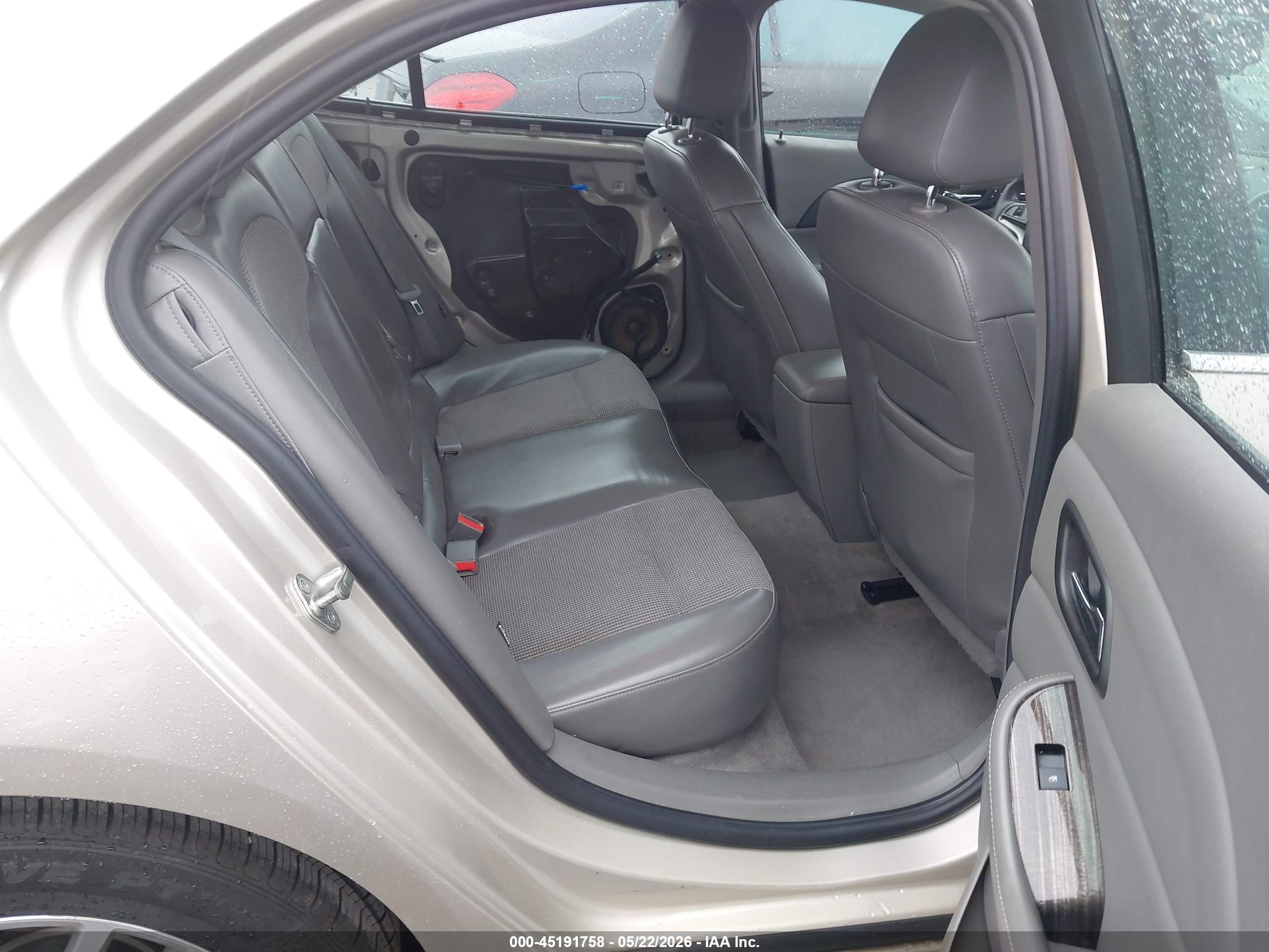 2014 Chevrolet Malibu 1lt Beige vin: 1G11C5SL0EF245684