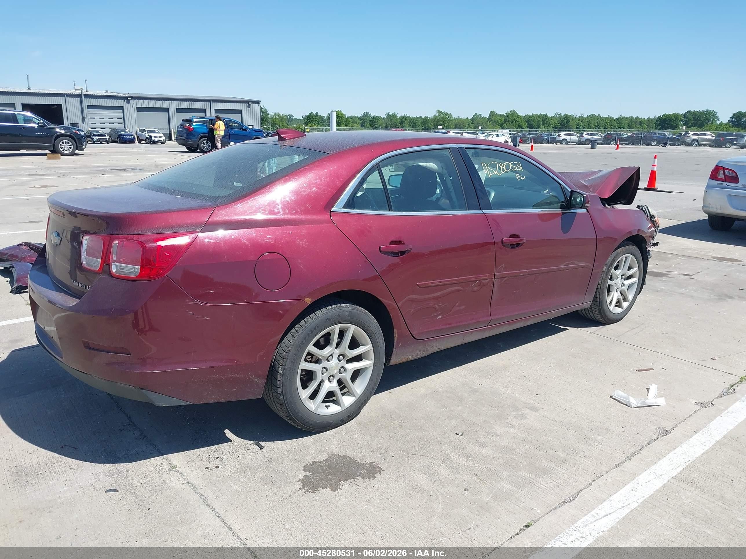 2015 Chevrolet Malibu 1lt Red vin: 1G11C5SL0FF114997