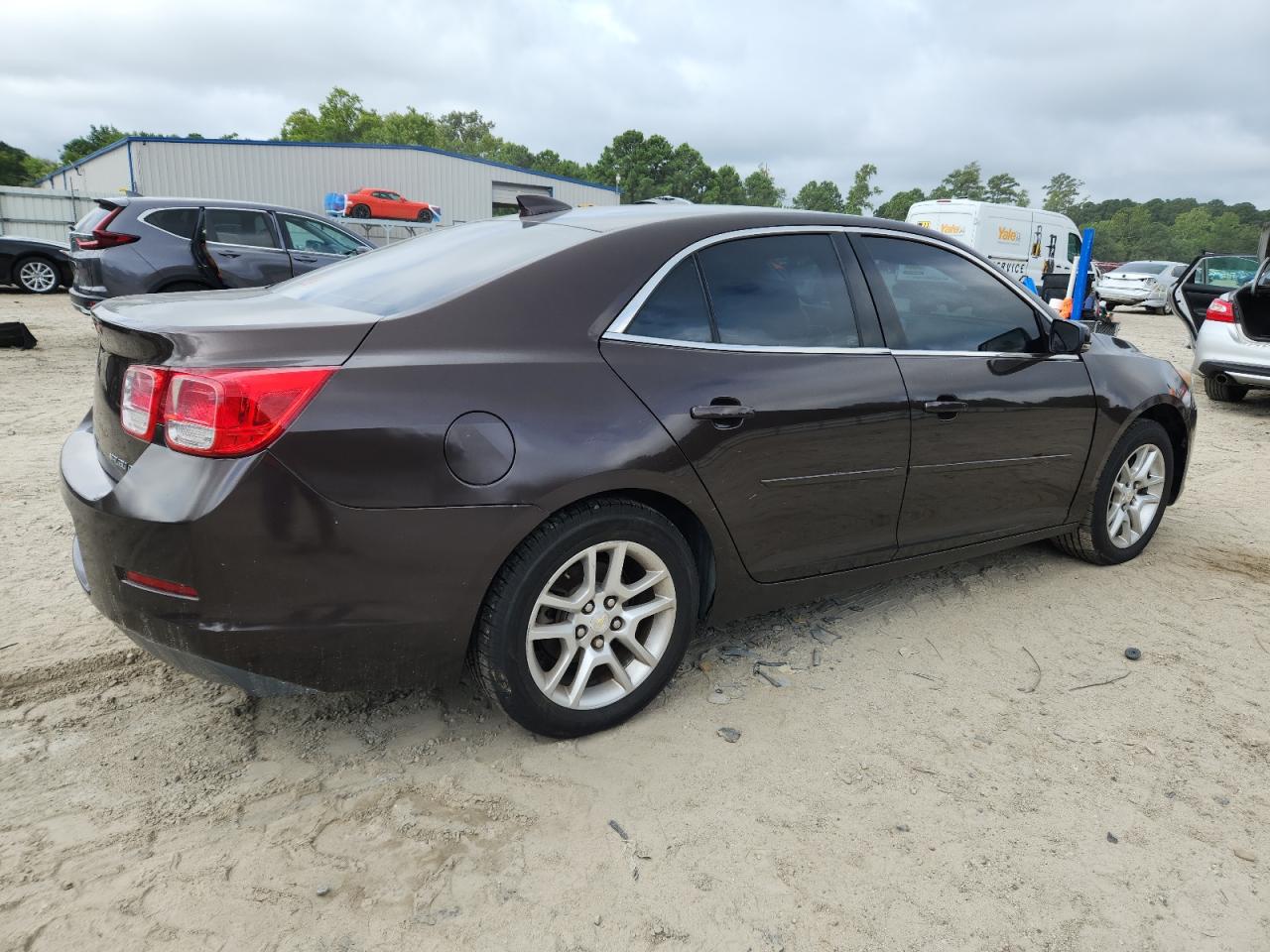 2015 Chevrolet Malibu 1lt Brown vin: 1G11C5SL0FF155422