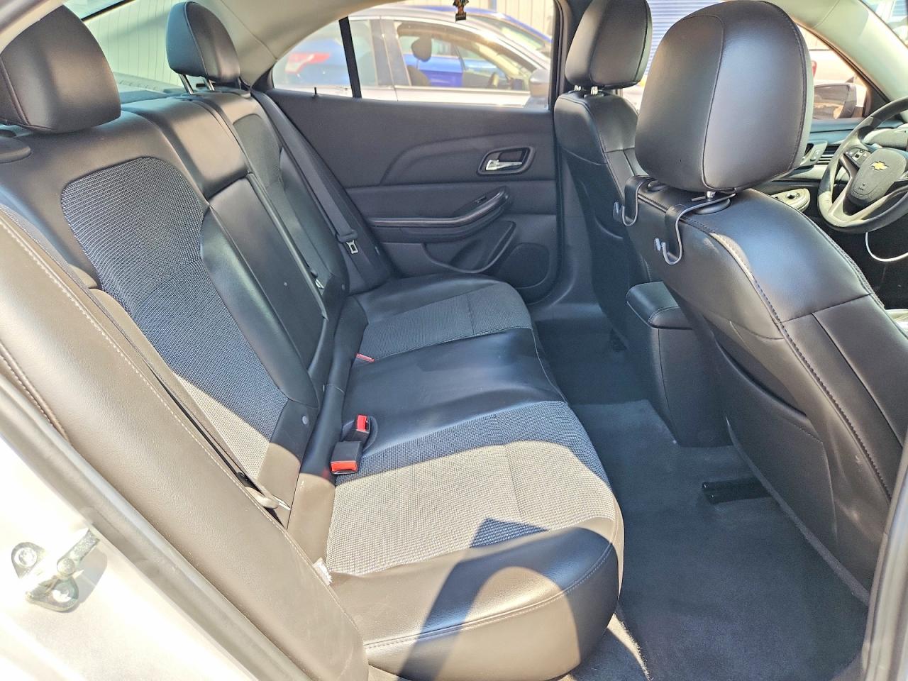 2015 Chevrolet Malibu 1lt Silver vin: 1G11C5SL0FF192941