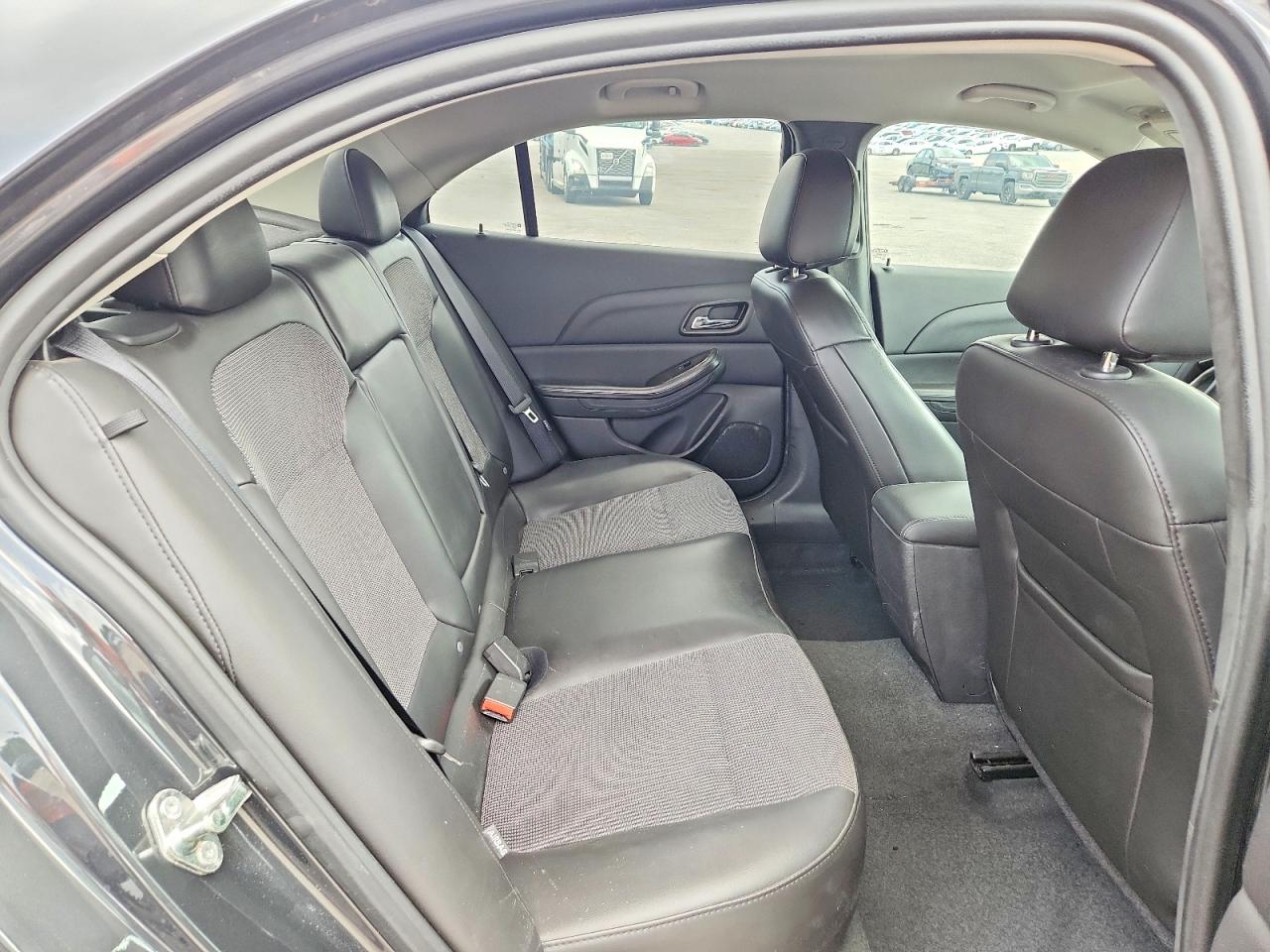 2015 Chevrolet Malibu 1lt Серый vin: 1G11C5SL0FF215778