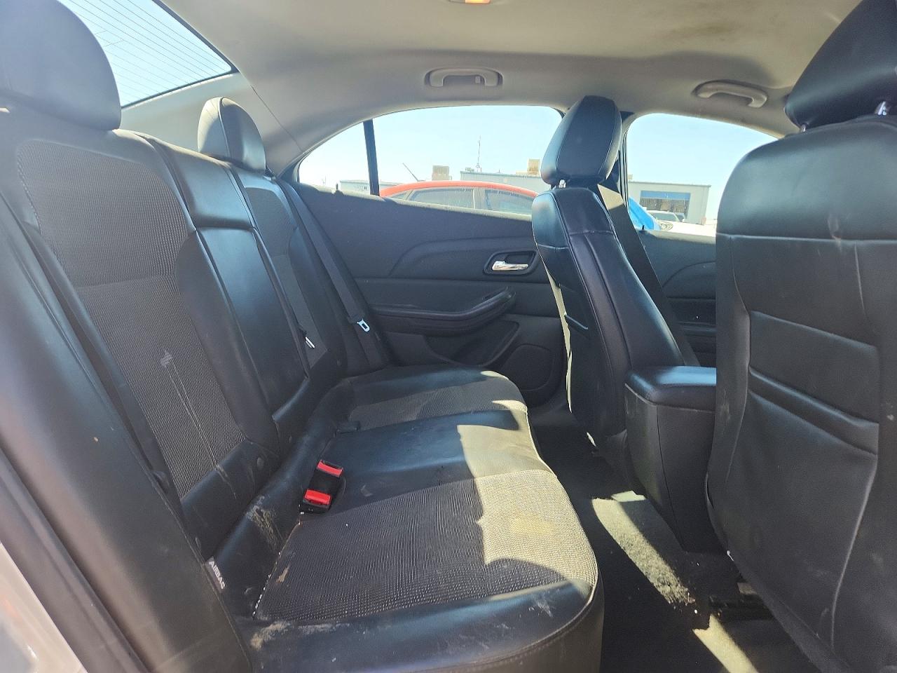 2015 Chevrolet Malibu 1lt Silver vin: 1G11C5SL0FF284468