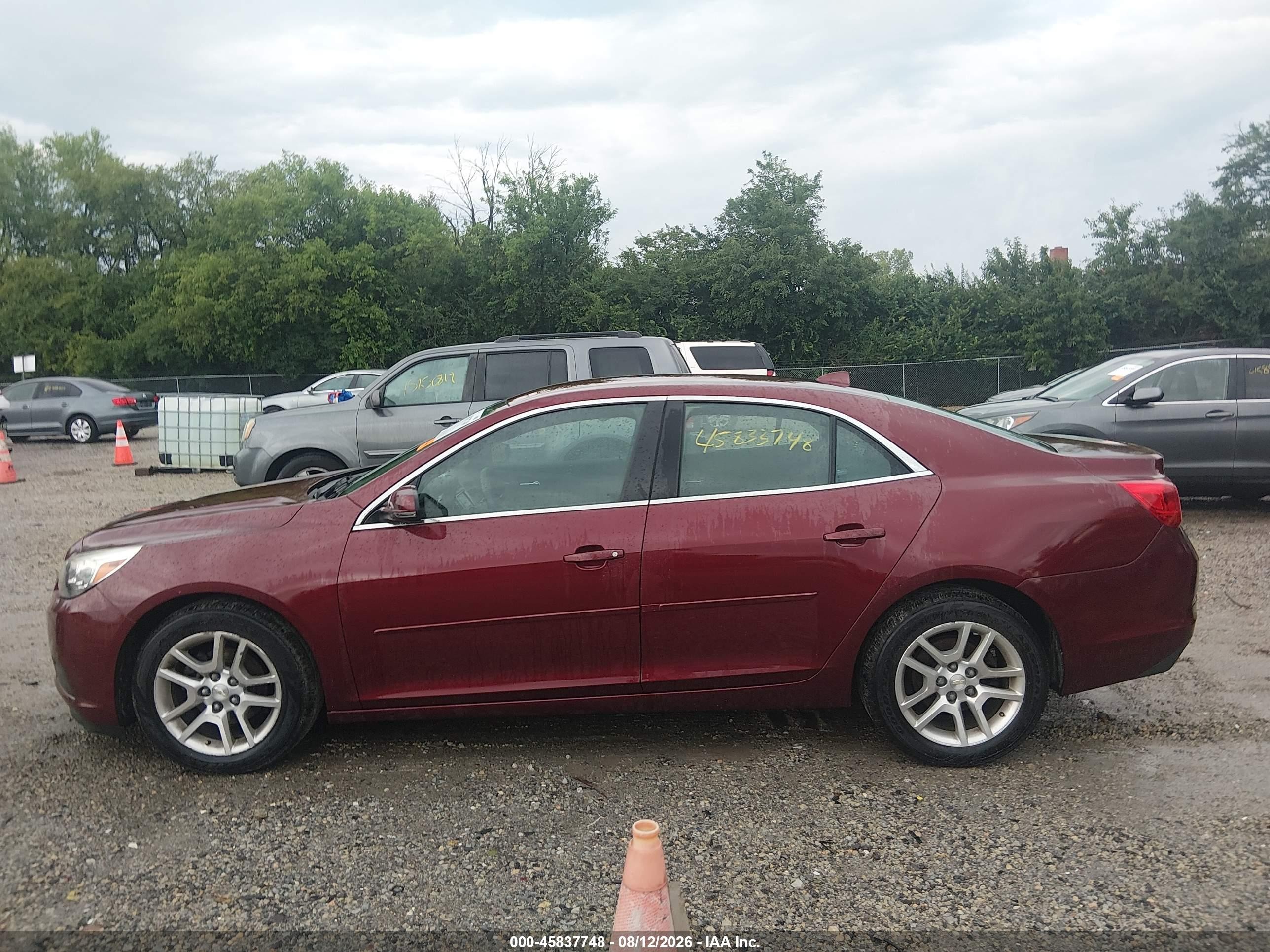 2014 Chevrolet Malibu 1lt Красный vin: 1G11C5SL1EF247539