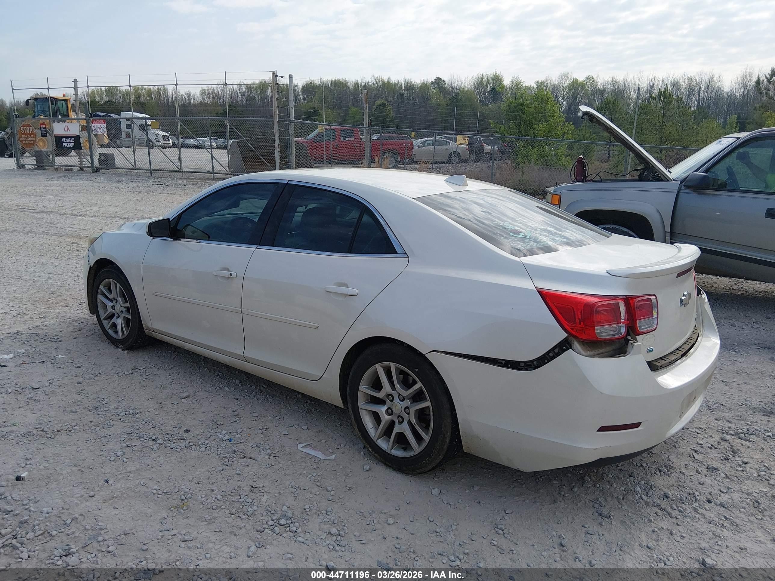 2014 Chevrolet Malibu 1lt Белый vin: 1G11C5SL1EF248870