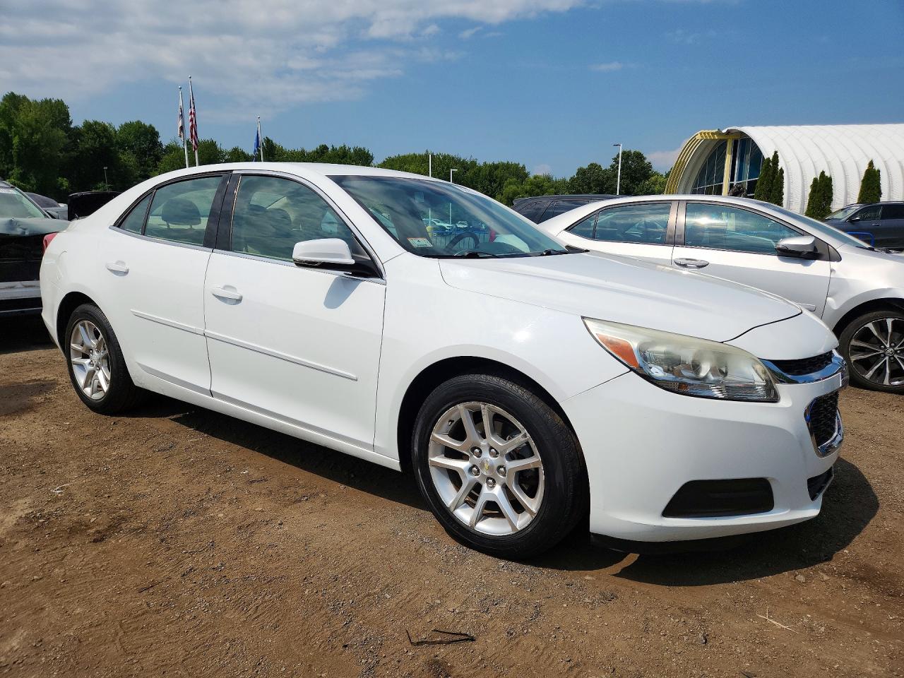 2014 Chevrolet Malibu 1lt White vin: 1G11C5SL1EU158985
