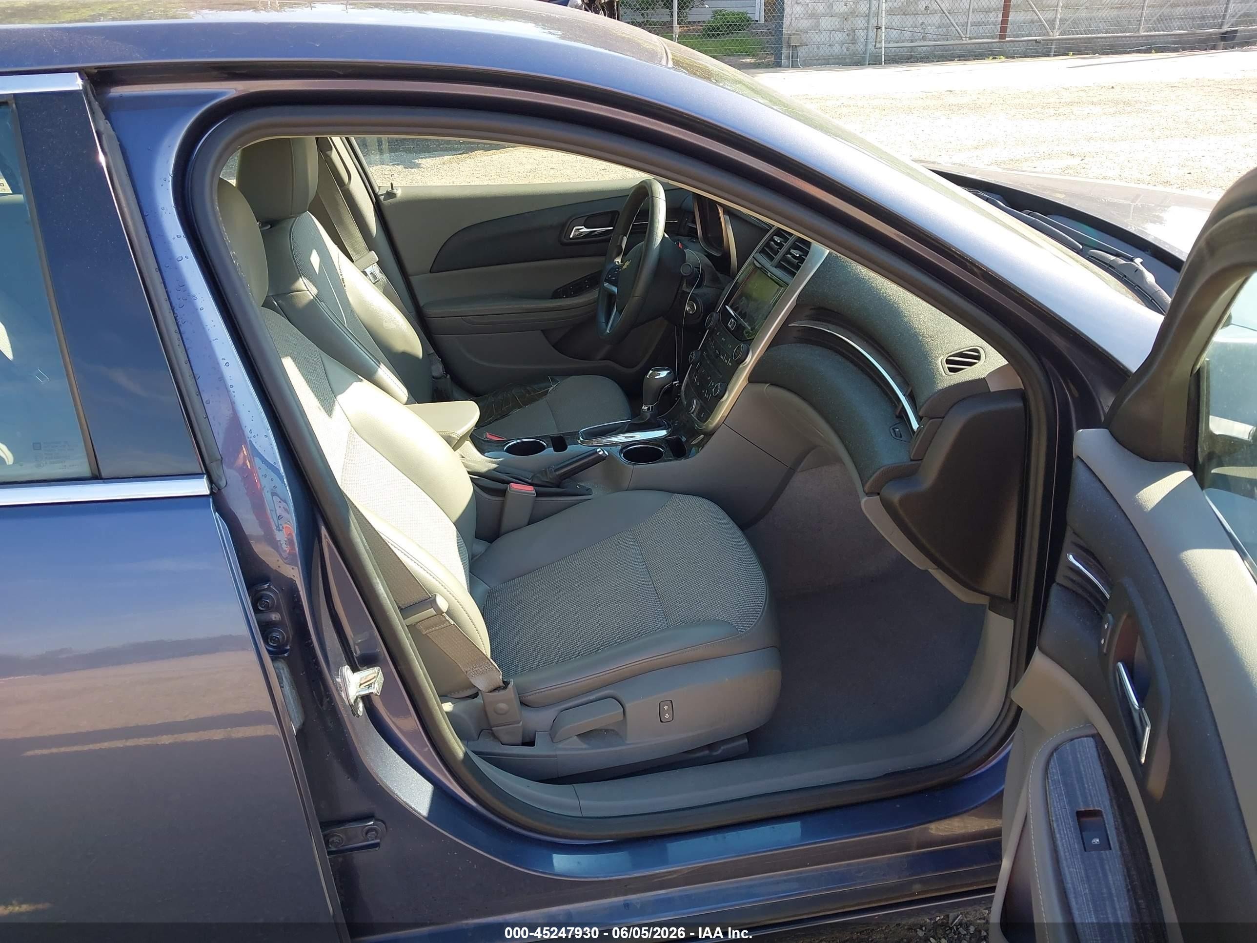 2015 Chevrolet Malibu 1lt Dark Blue vin: 1G11C5SL1FF151038