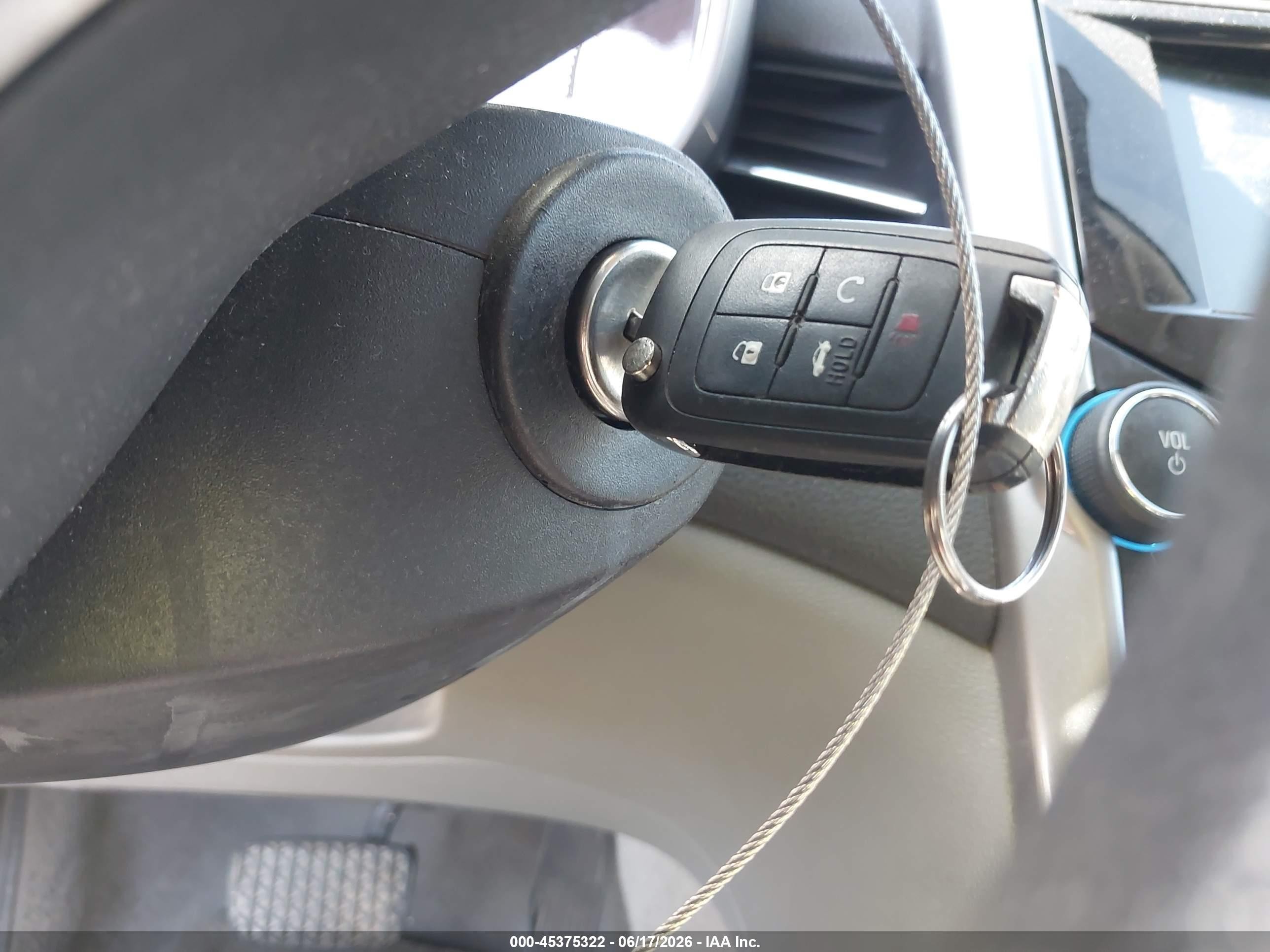 2015 Chevrolet Malibu 1lt Серый vin: 1G11C5SL1FF246201