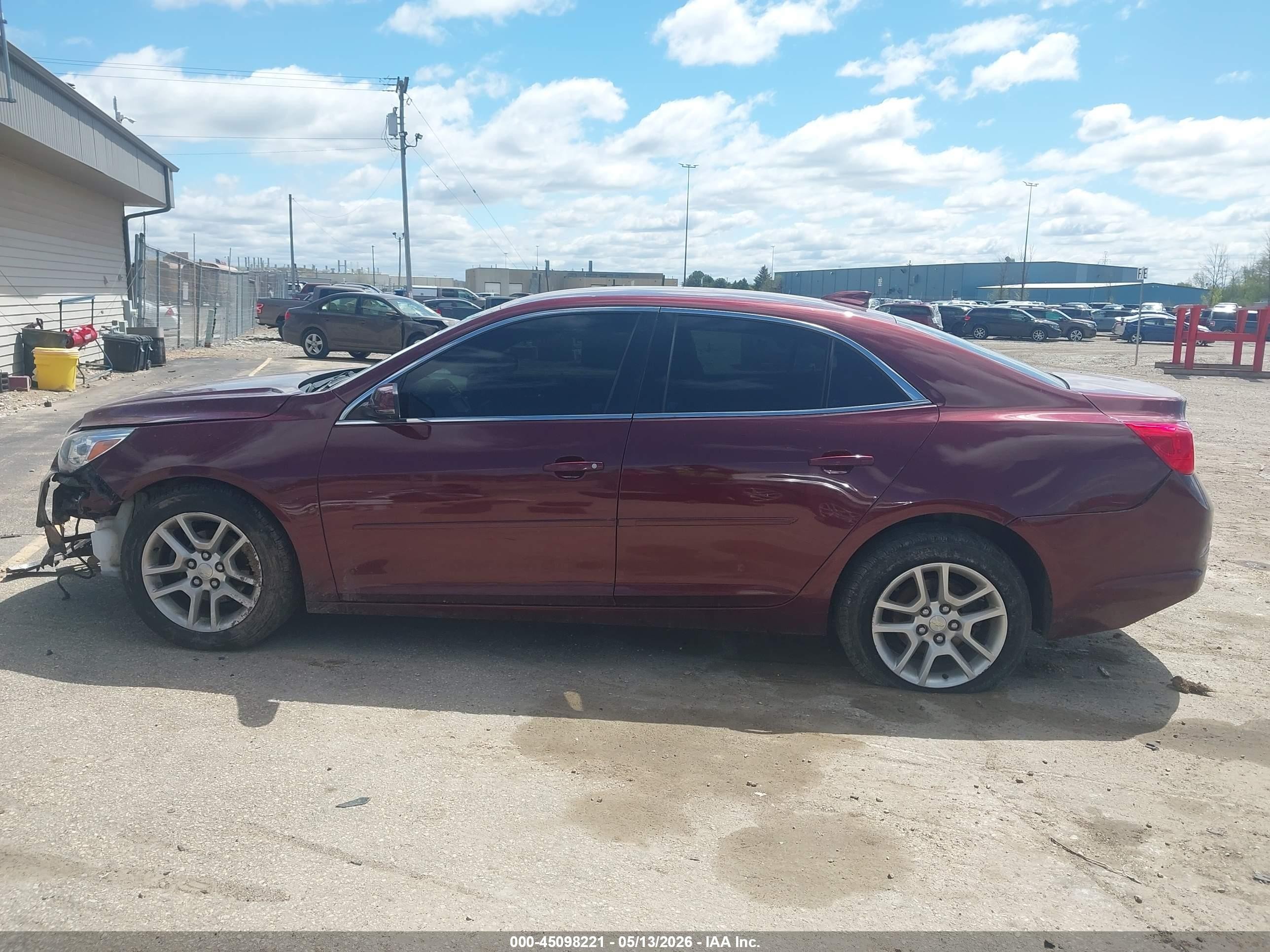 2015 Chevrolet Malibu 1lt Maroon vin: 1G11C5SL1FF274337