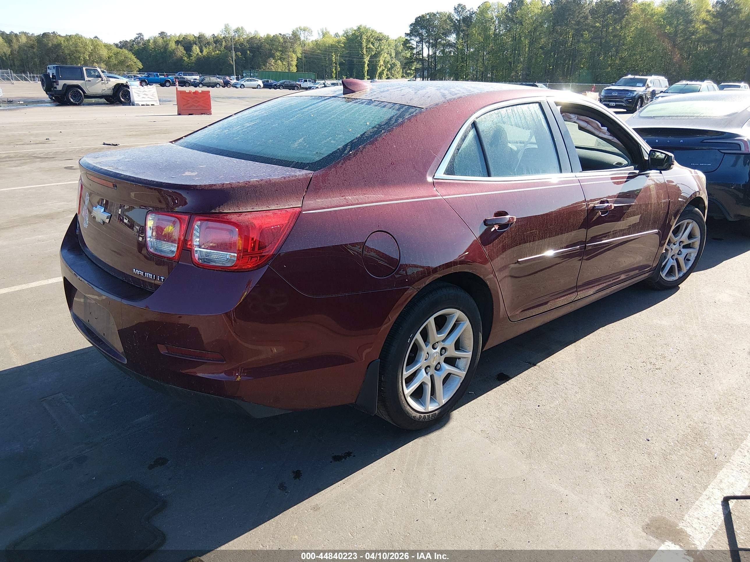 2015 Chevrolet Malibu 1lt Maroon vin: 1G11C5SL1FF284351