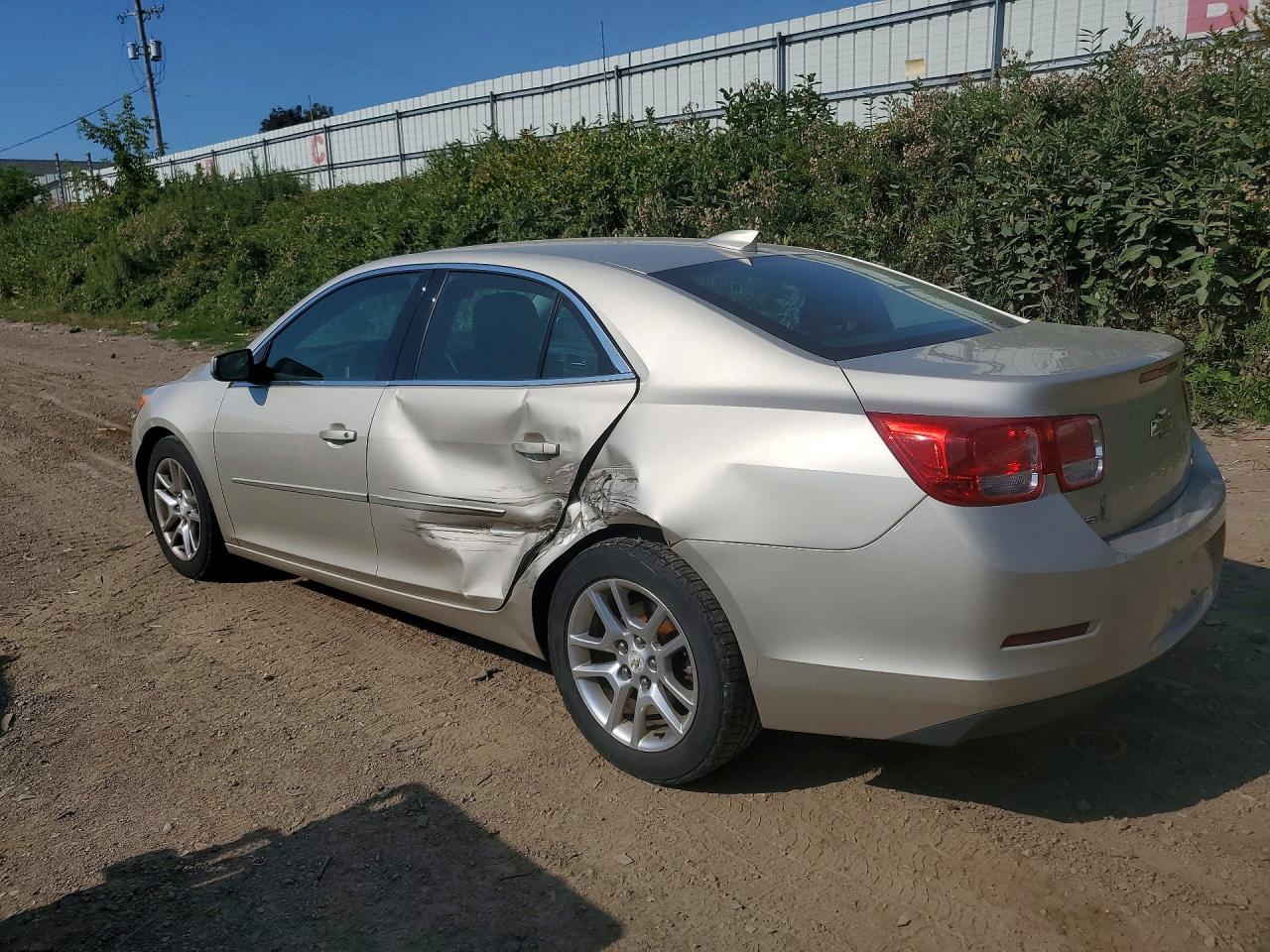 2015 Chevrolet Malibu 1lt Gold vin: 1G11C5SL1FF287833